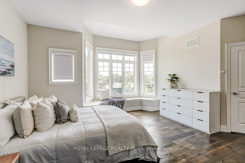 Photo 38 of 3 Niska Drive, Hamilton, Waterdown — HOMEH