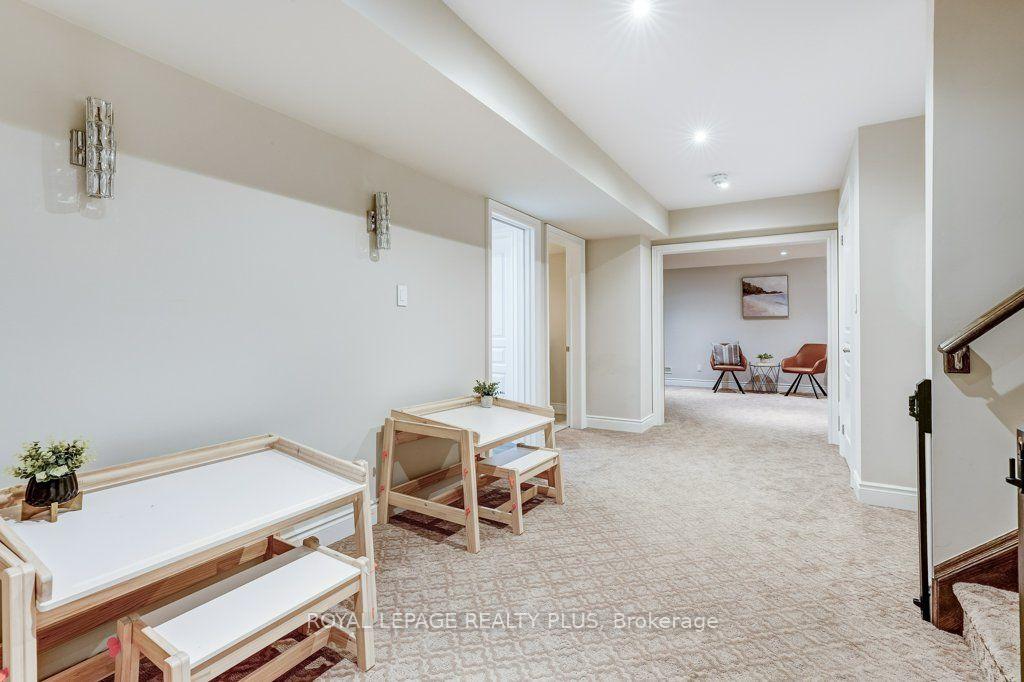 Photo 39 of 3 Niska Drive, Hamilton, Waterdown — HOMEH
