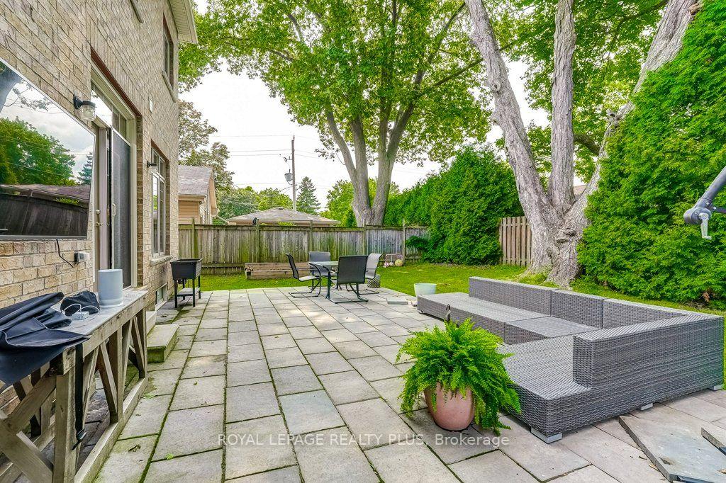 Photo 49 of 3 Niska Drive, Hamilton, Waterdown — HOMEH
