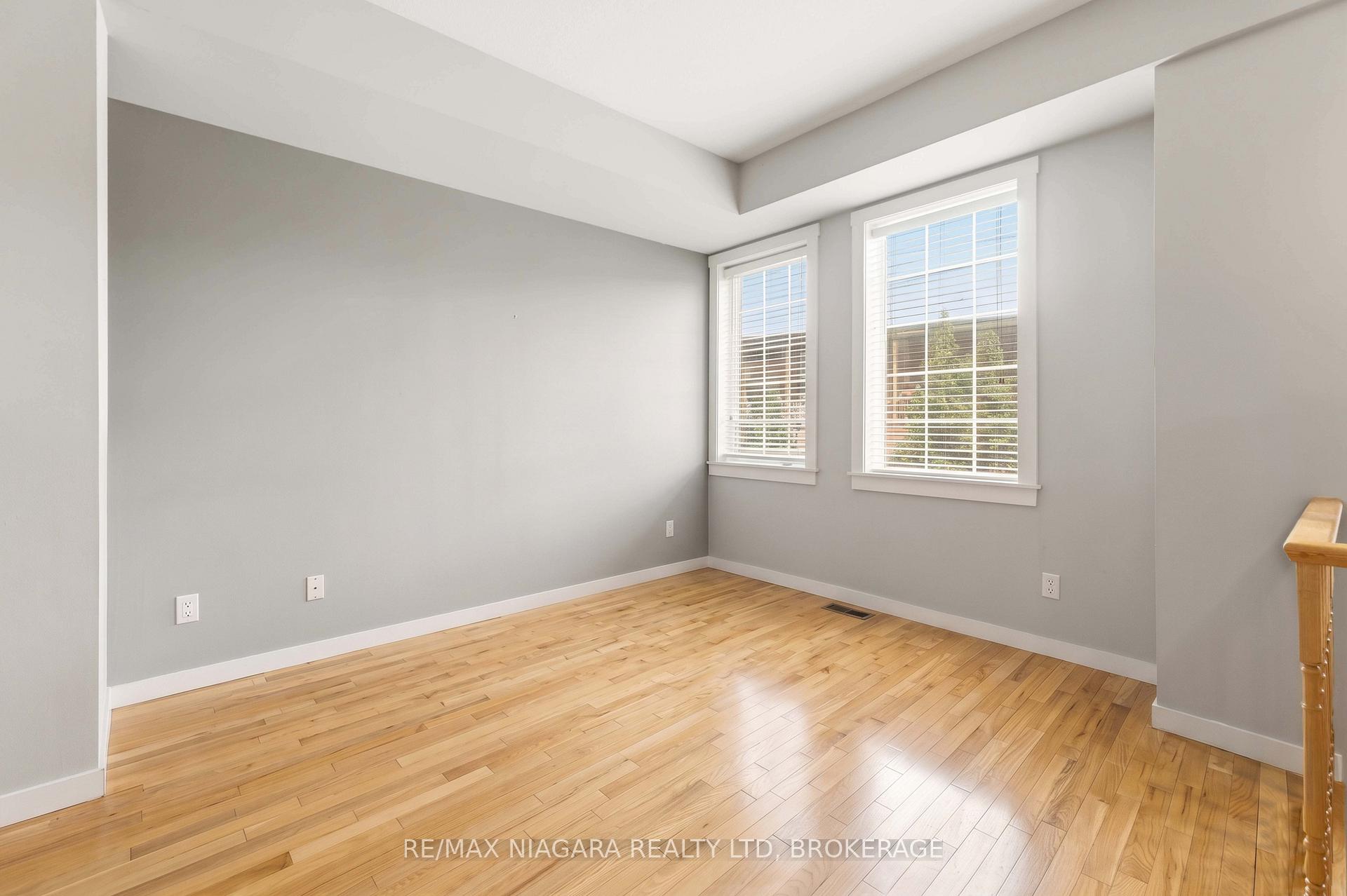 Photo 6 of Unit 2, 49 Ontario Street, Grimsby, Grimsby East — HOMEH
