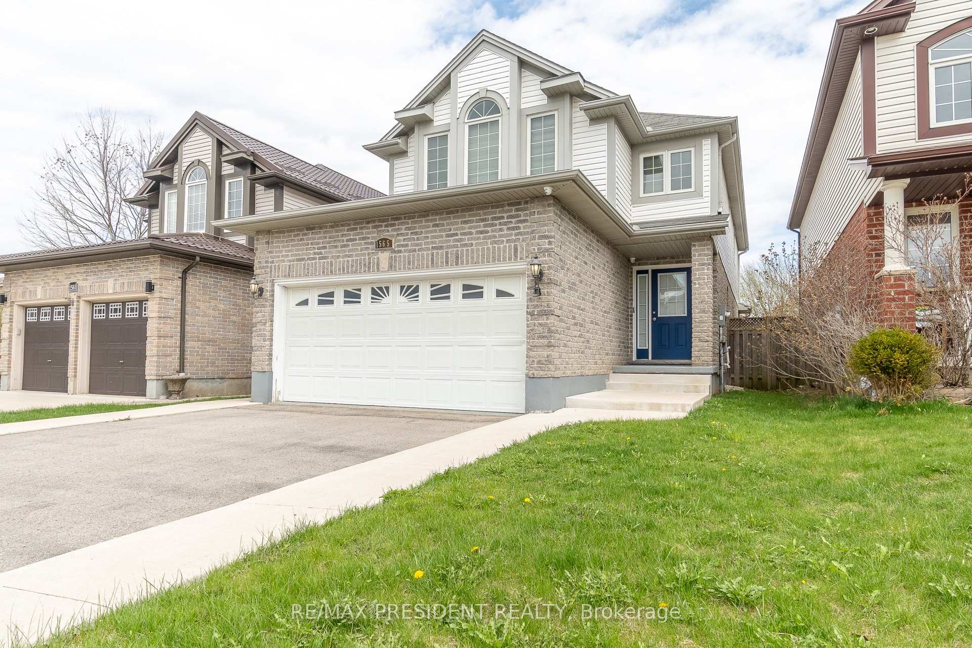 Front of 1565 Mickleborough Court