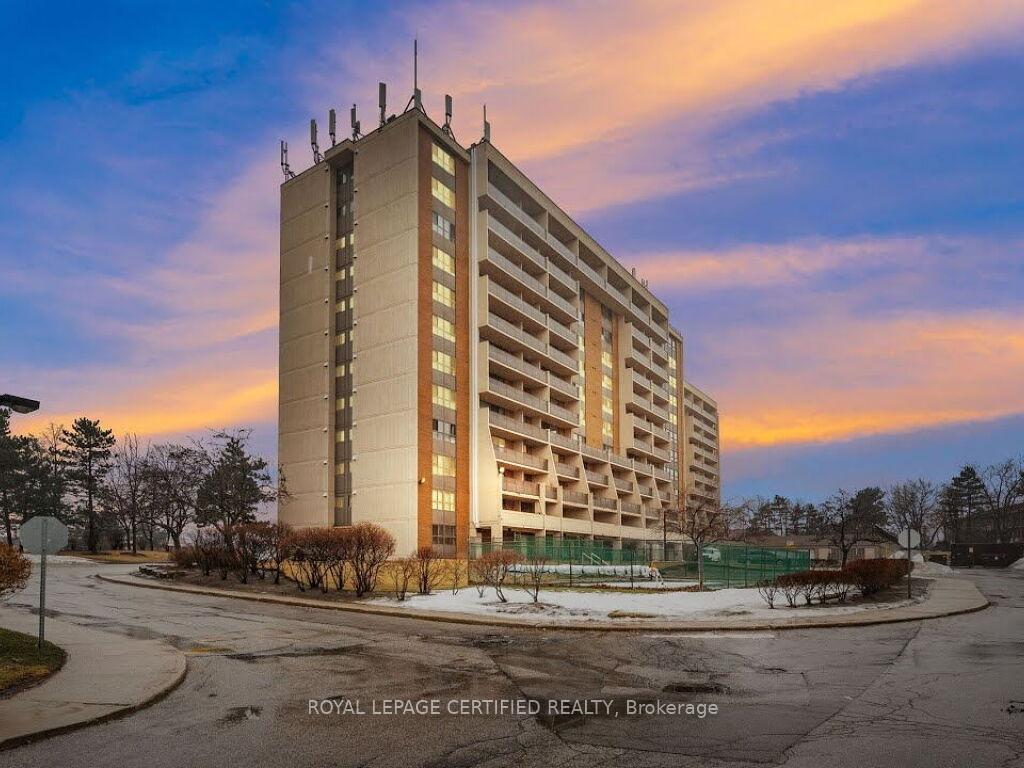 Photo of Unit 1209, 2929 Aquitaine Avenue
