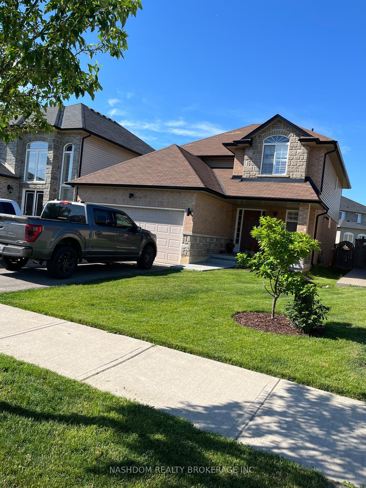 Photo 2 of 1367 Upper Paradise Road, Hamilton, Carpenter — HOMEH