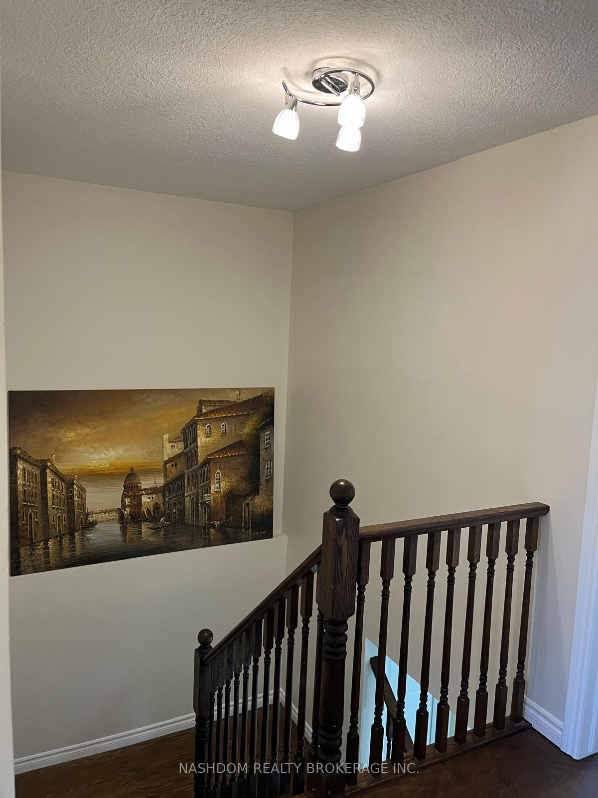 Photo 9 of 1367 Upper Paradise Road, Hamilton, Carpenter — HOMEH