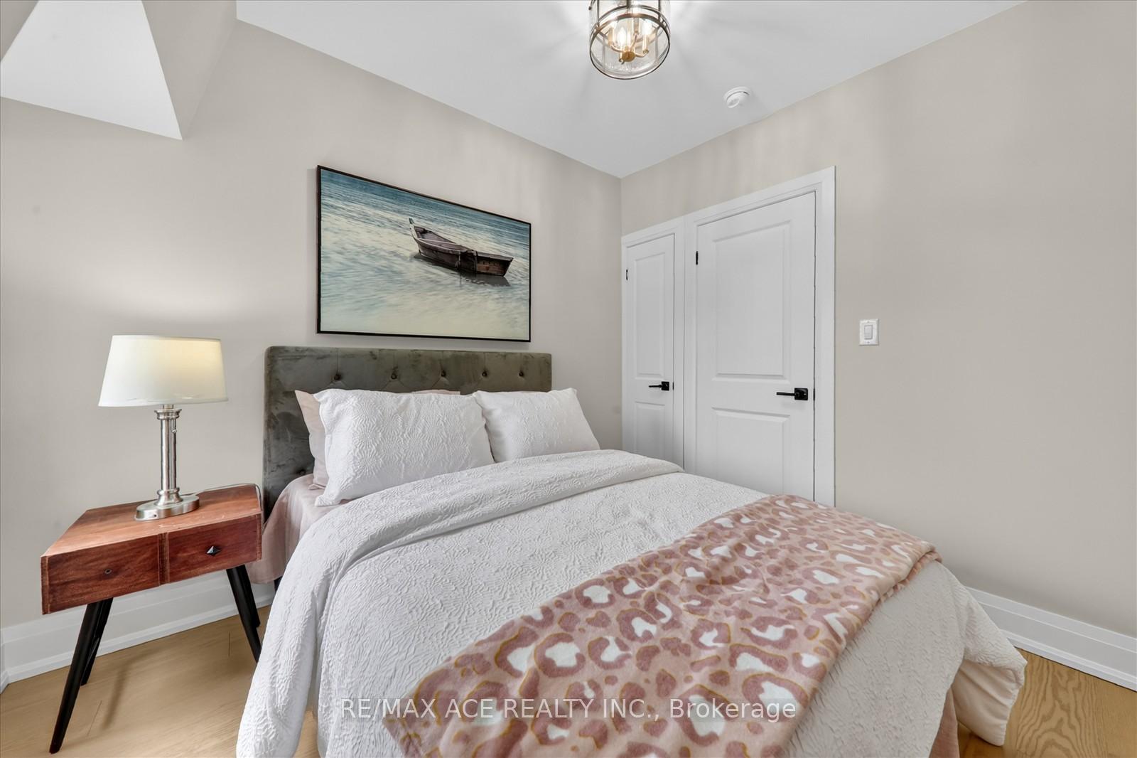 Photo 16 of 38 Pelham Avenue, Toronto, Weston-Pellam Park — HOMEH
