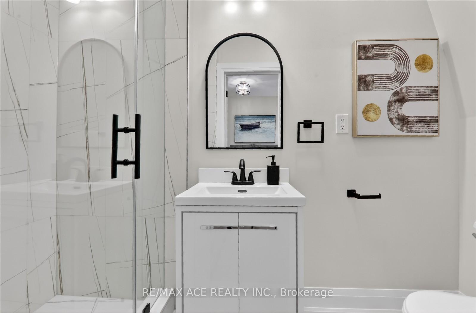Photo 17 of 38 Pelham Avenue, Toronto, Weston-Pellam Park — HOMEH