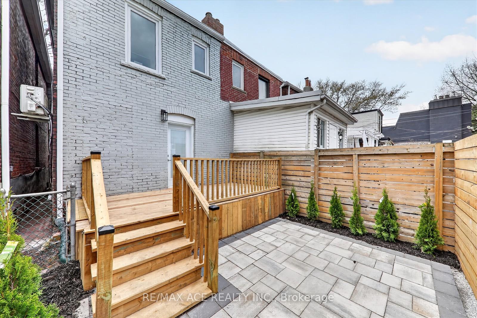 Photo 31 of 38 Pelham Avenue, Toronto, Weston-Pellam Park — HOMEH