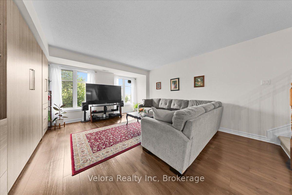 Photo 7 of 583B Chapman Mills Drive, Ottawa, Barrhaven - Strandherd — HOMEH
