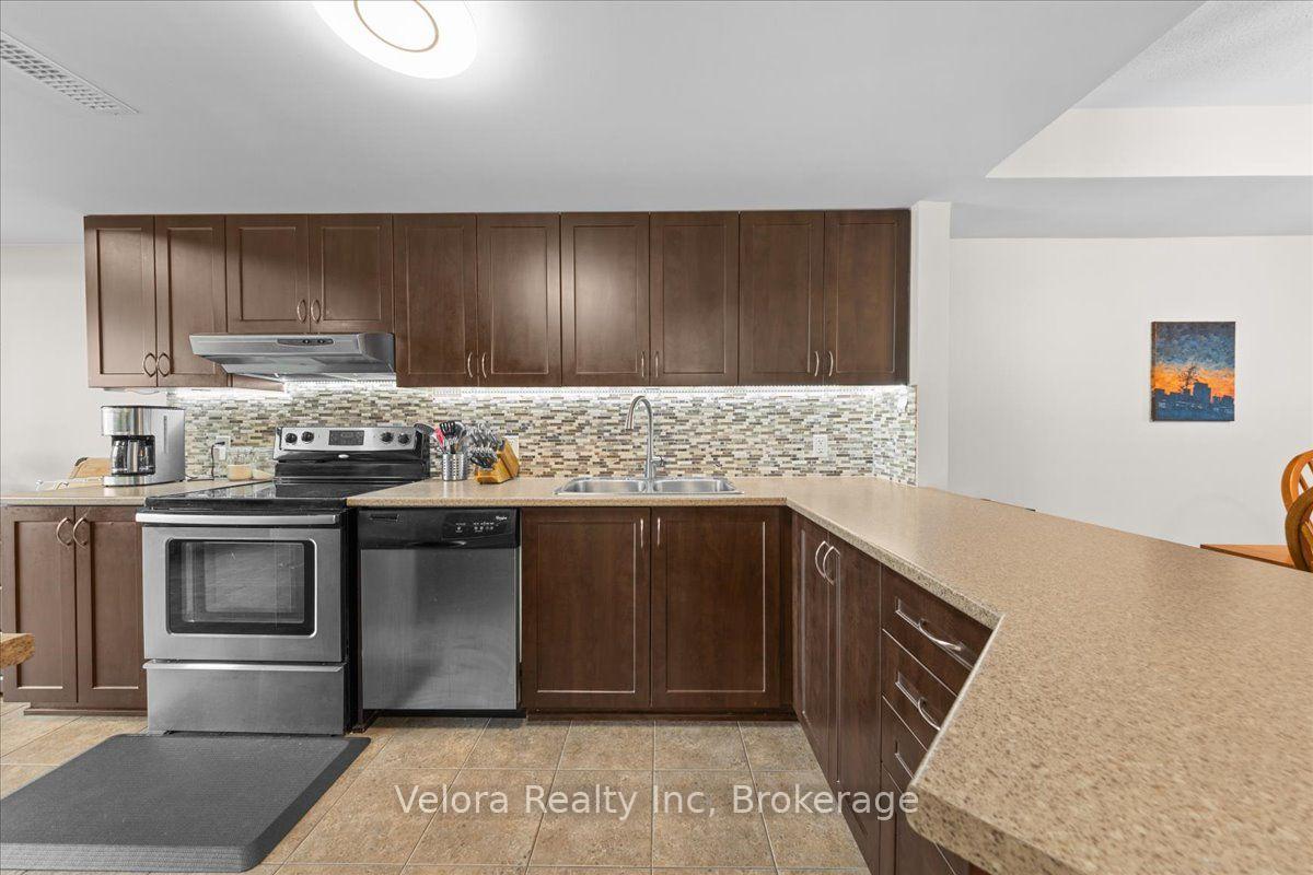 Photo 16 of 583B Chapman Mills Drive, Ottawa, Barrhaven - Strandherd — HOMEH