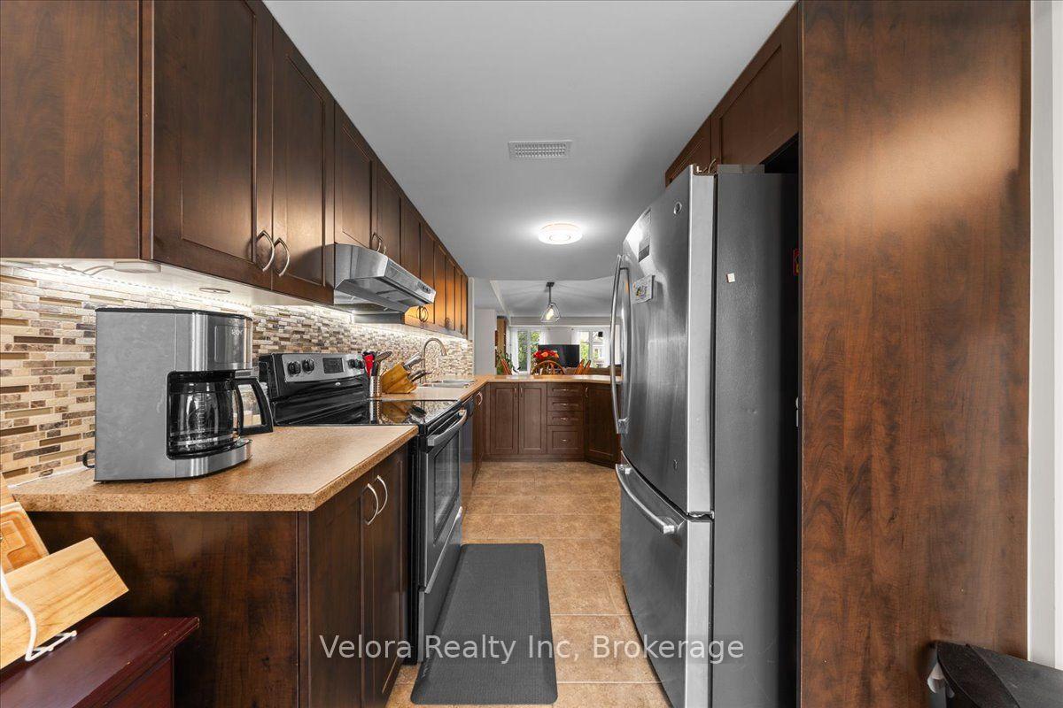 Photo 17 of 583B Chapman Mills Drive, Ottawa, Barrhaven - Strandherd — HOMEH