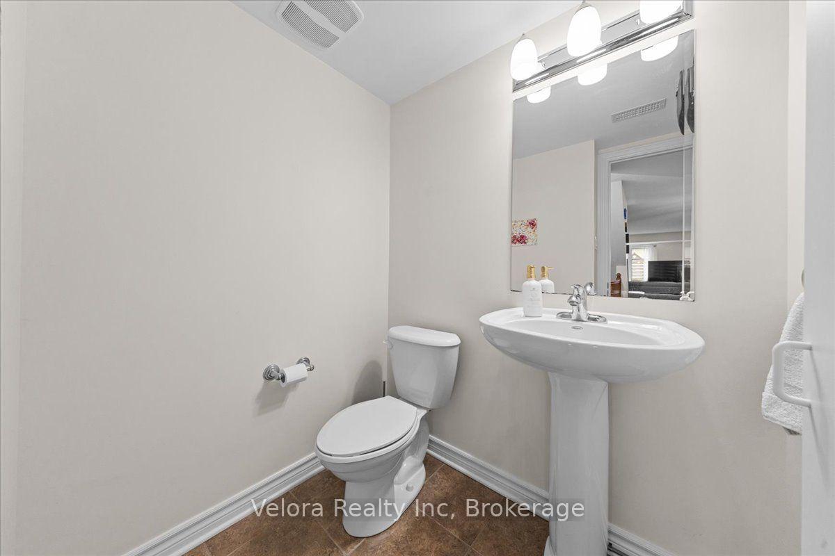 Photo 19 of 583B Chapman Mills Drive, Ottawa, Barrhaven - Strandherd — HOMEH