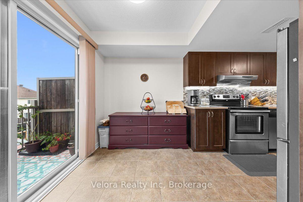 Photo 20 of 583B Chapman Mills Drive, Ottawa, Barrhaven - Strandherd — HOMEH