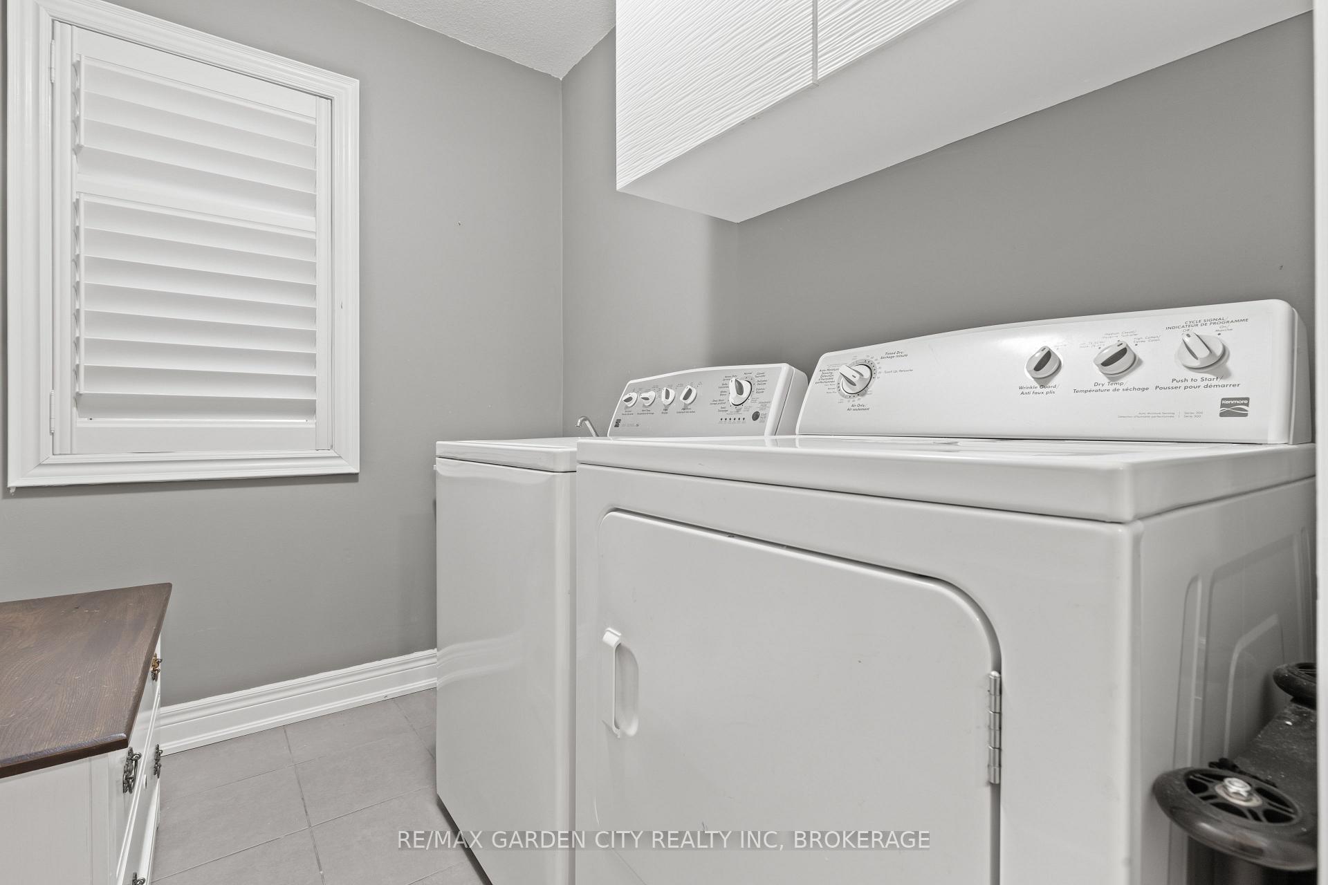 Photo 9 of 55 Kline Crescent, Pelham, Fonthill — HOMEH