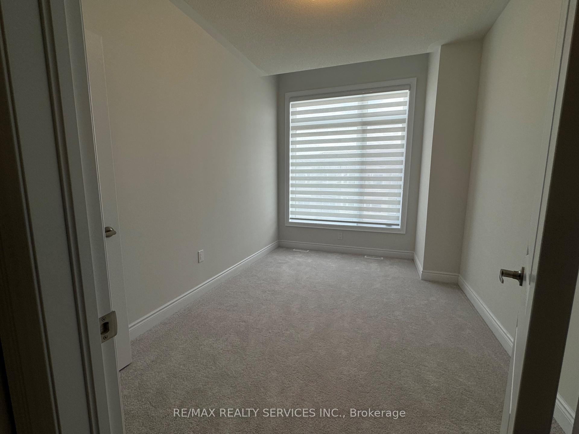 Photo 44 of 202 Tennant Circle, Vaughan, Vellore Village — HOMEH