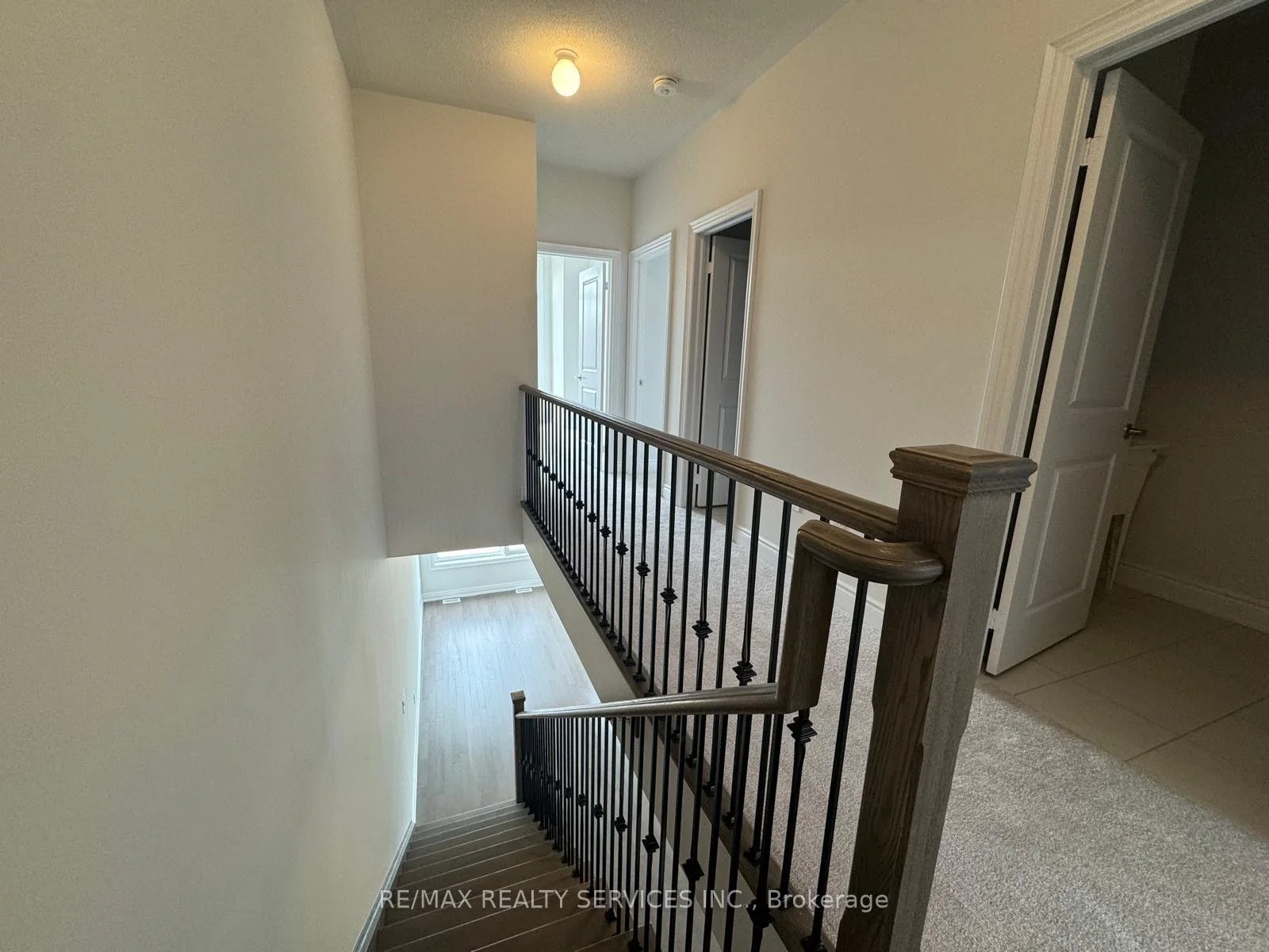 Photo 7 of 202 Tennant Circle, Vaughan, Vellore Village — HOMEH