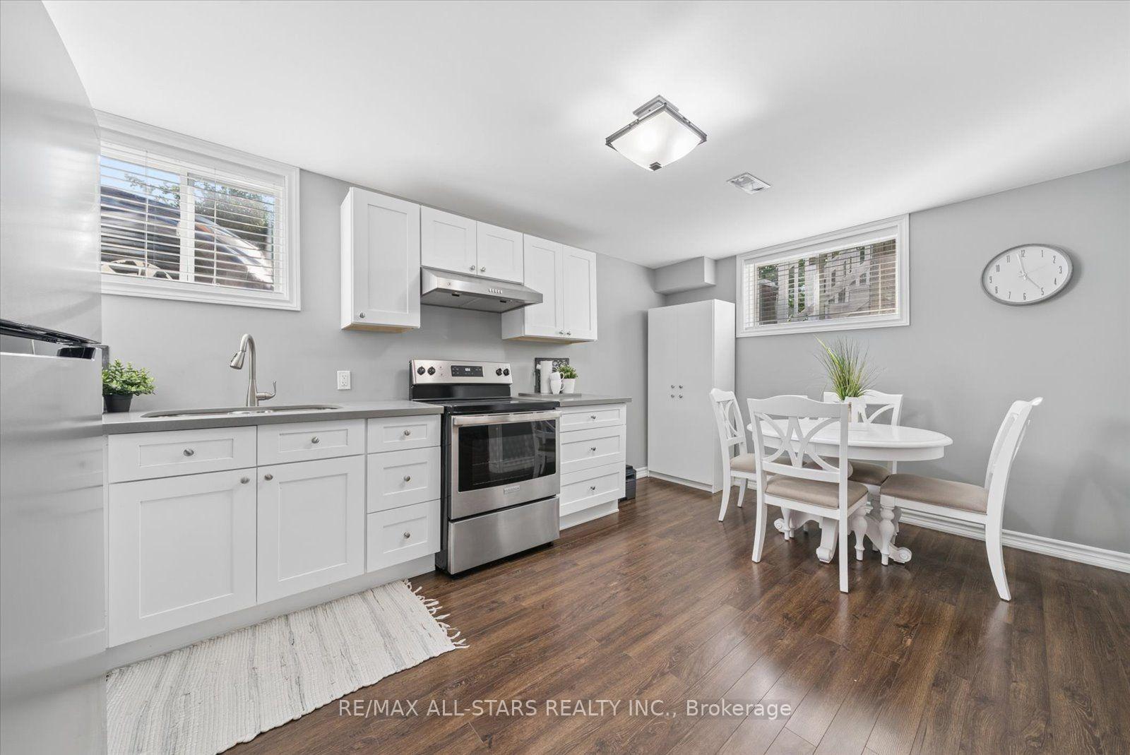 Photo 27 of 1008 Metro Road N, Georgina, Historic Lakeshore Communities — HOMEH