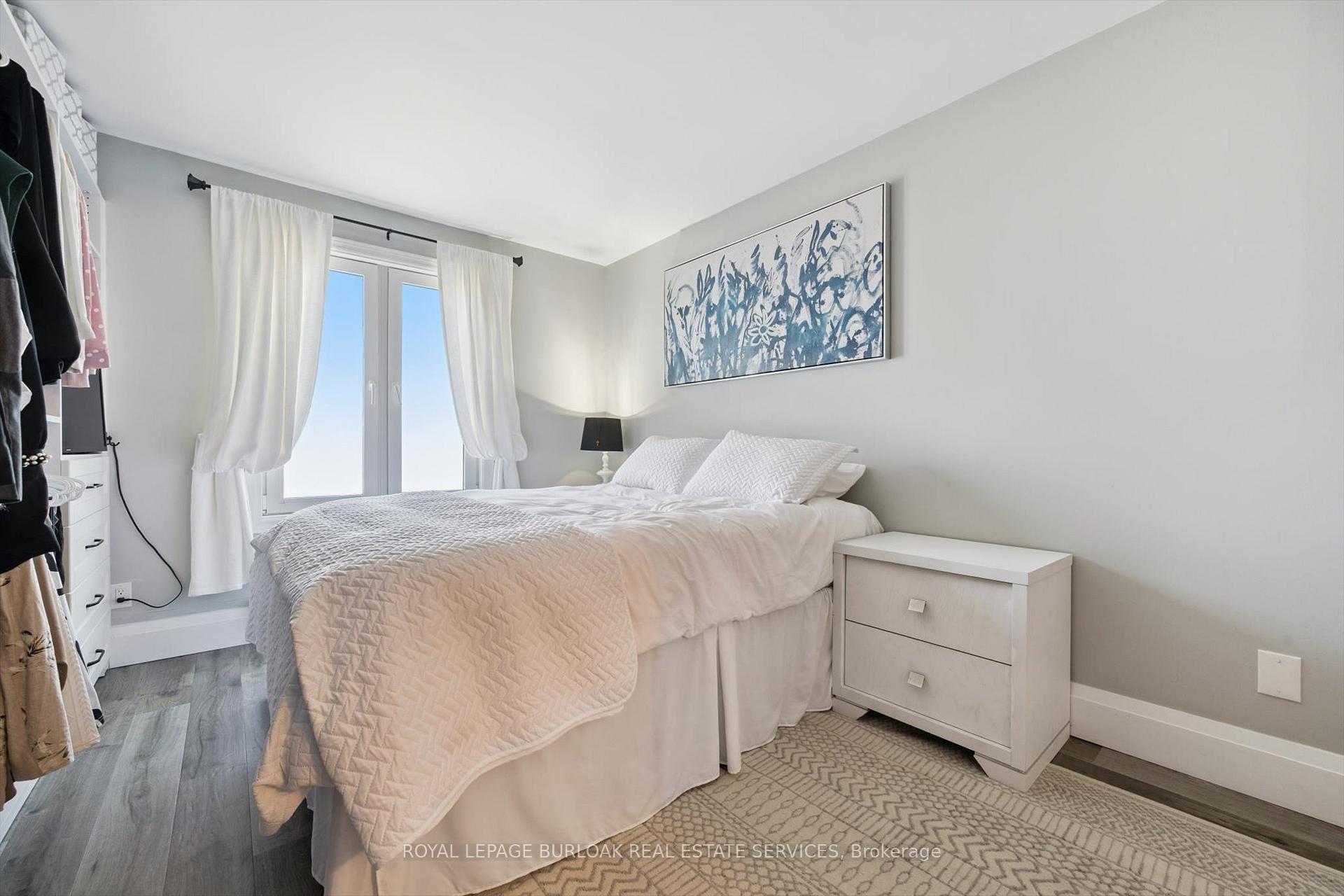 Photo 20 of 2152 Pelee Boulevard, Oakville, River Oaks — HOMEH