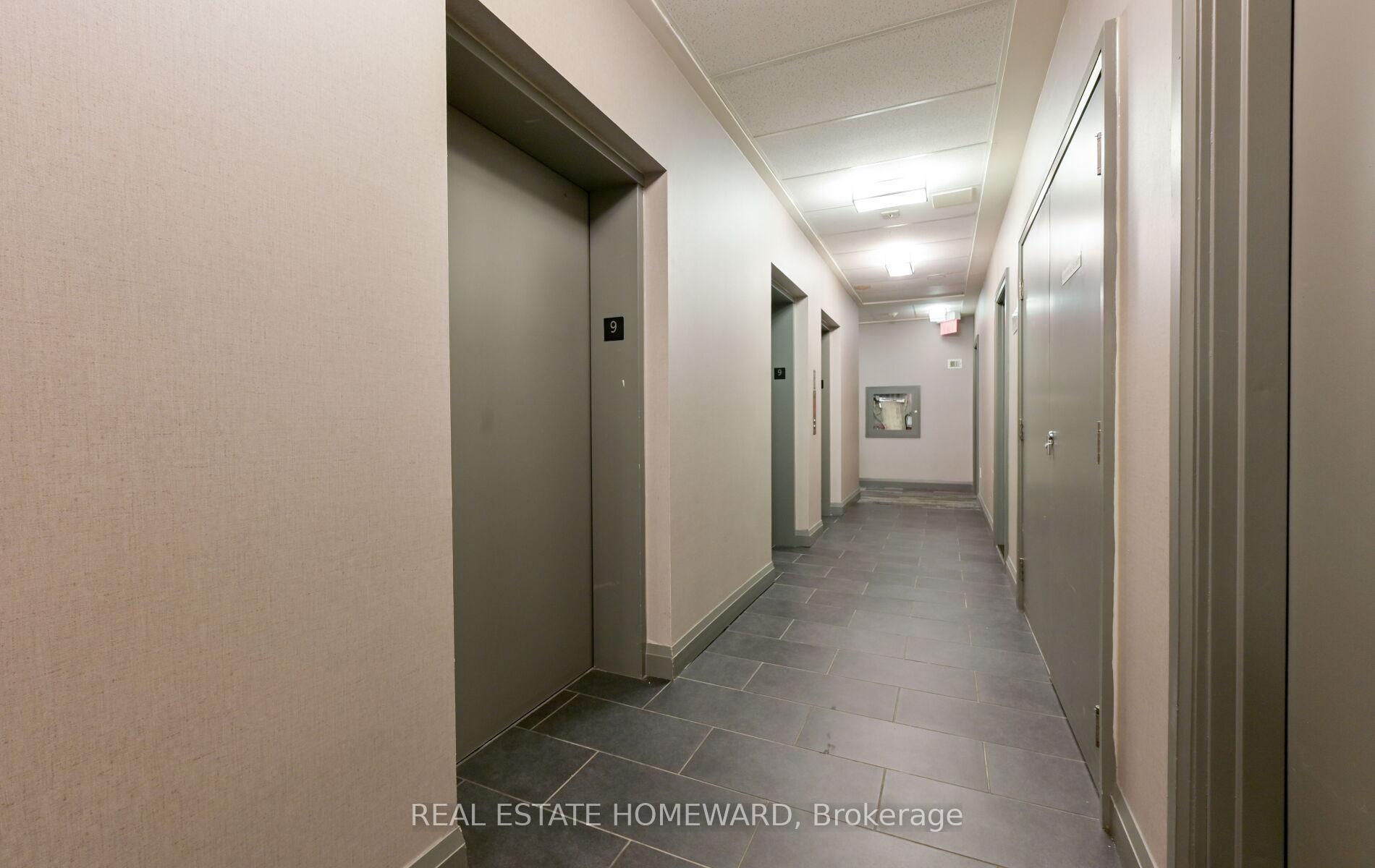 Photo 3 of Unit 926, 25 Cole Street, Toronto, Regent Park — HOMEH