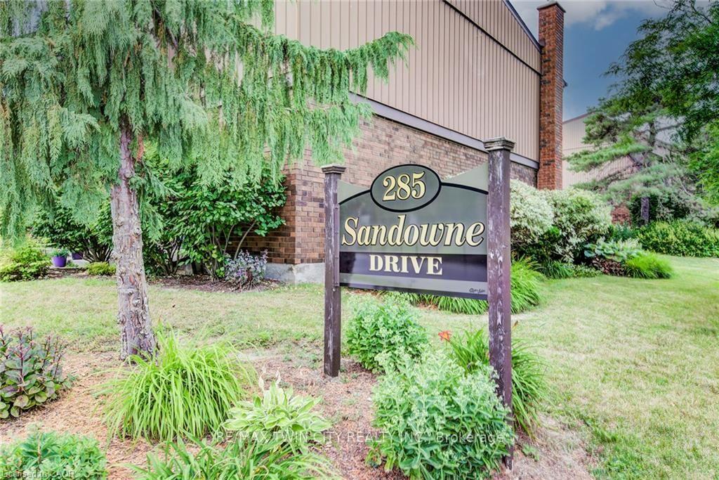 Photo 28 of Unit 15, 285 Sandowne Drive, Waterloo, Huron Park — HOMEH