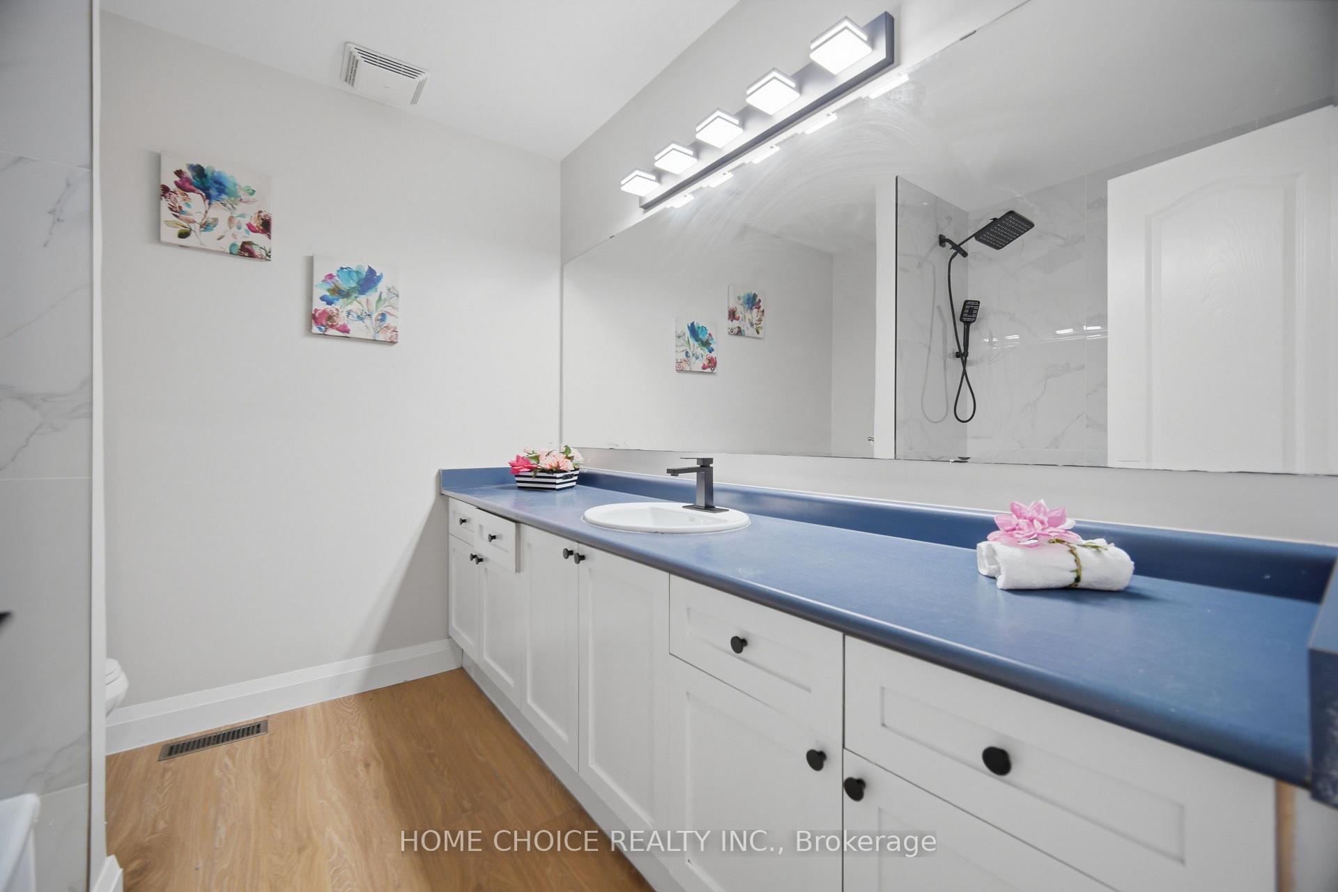Photo 34 of 670 Dolby Crescent, Milton, Beaty — HOMEH