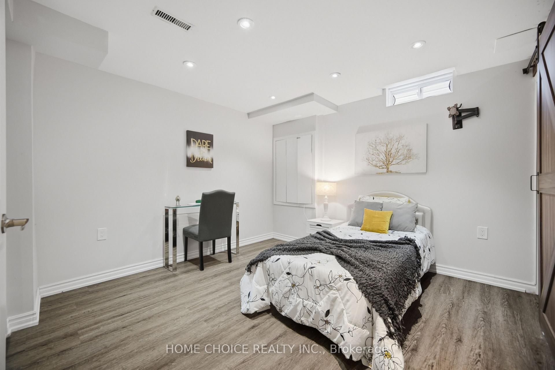 Photo 43 of 670 Dolby Crescent, Milton, Beaty — HOMEH