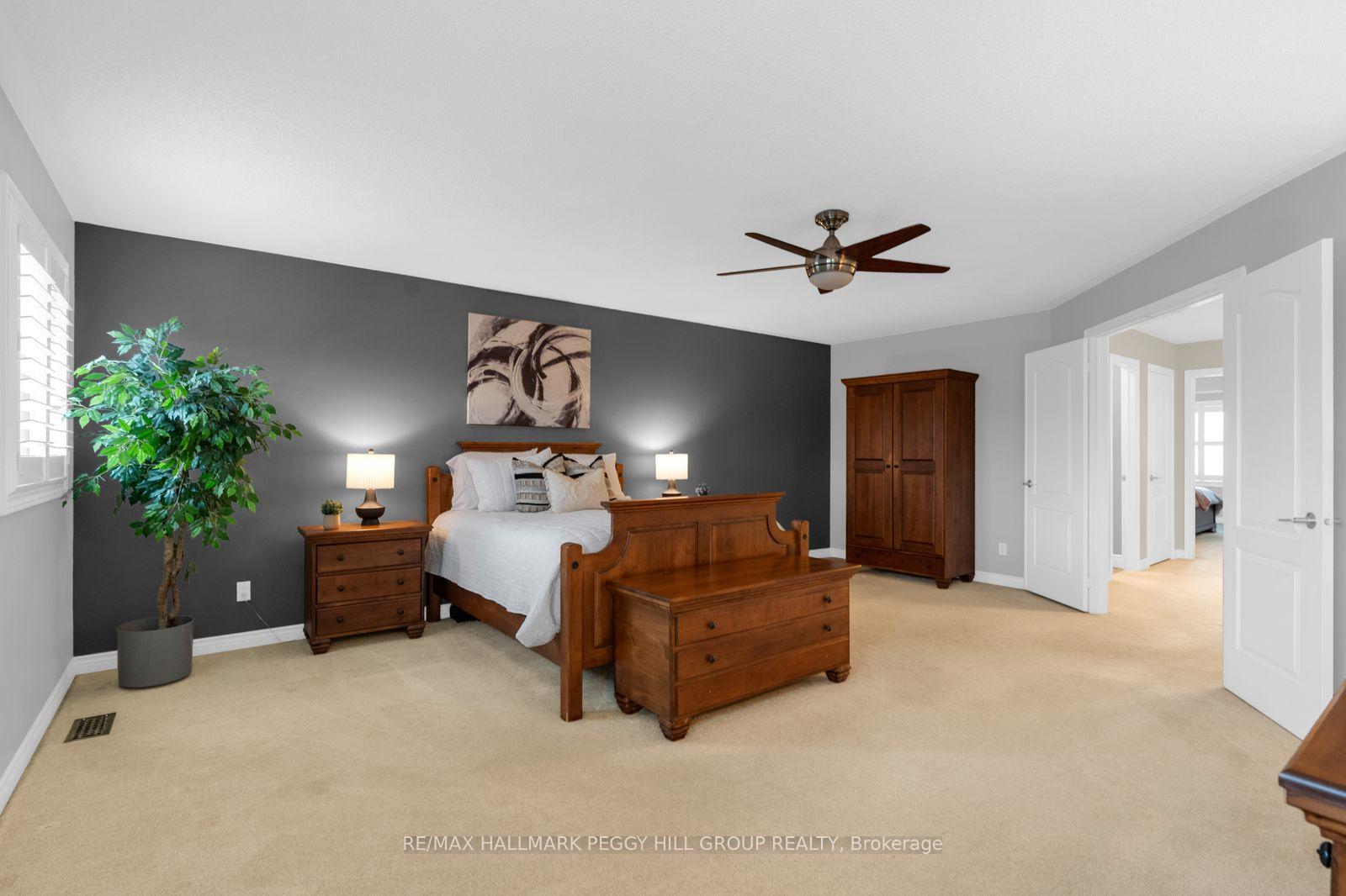 Photo 12 of 87 Cityview Circle, Barrie, Holly — HOMEH