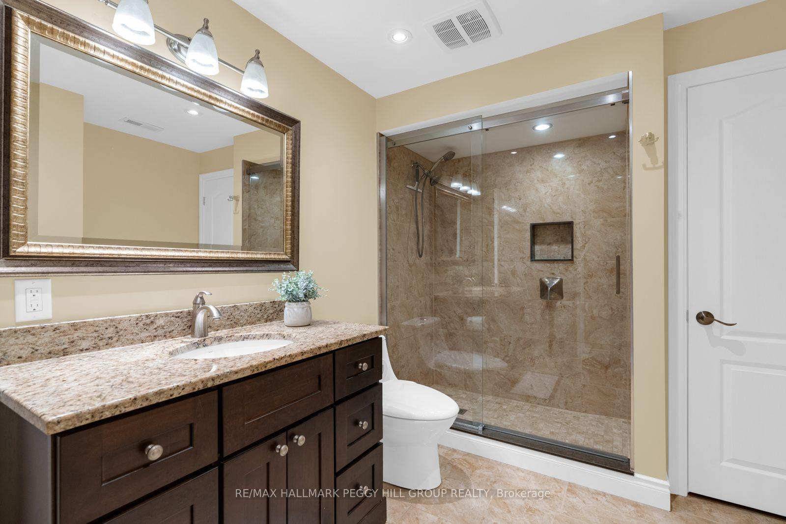 Photo 21 of 87 Cityview Circle, Barrie, Holly — HOMEH