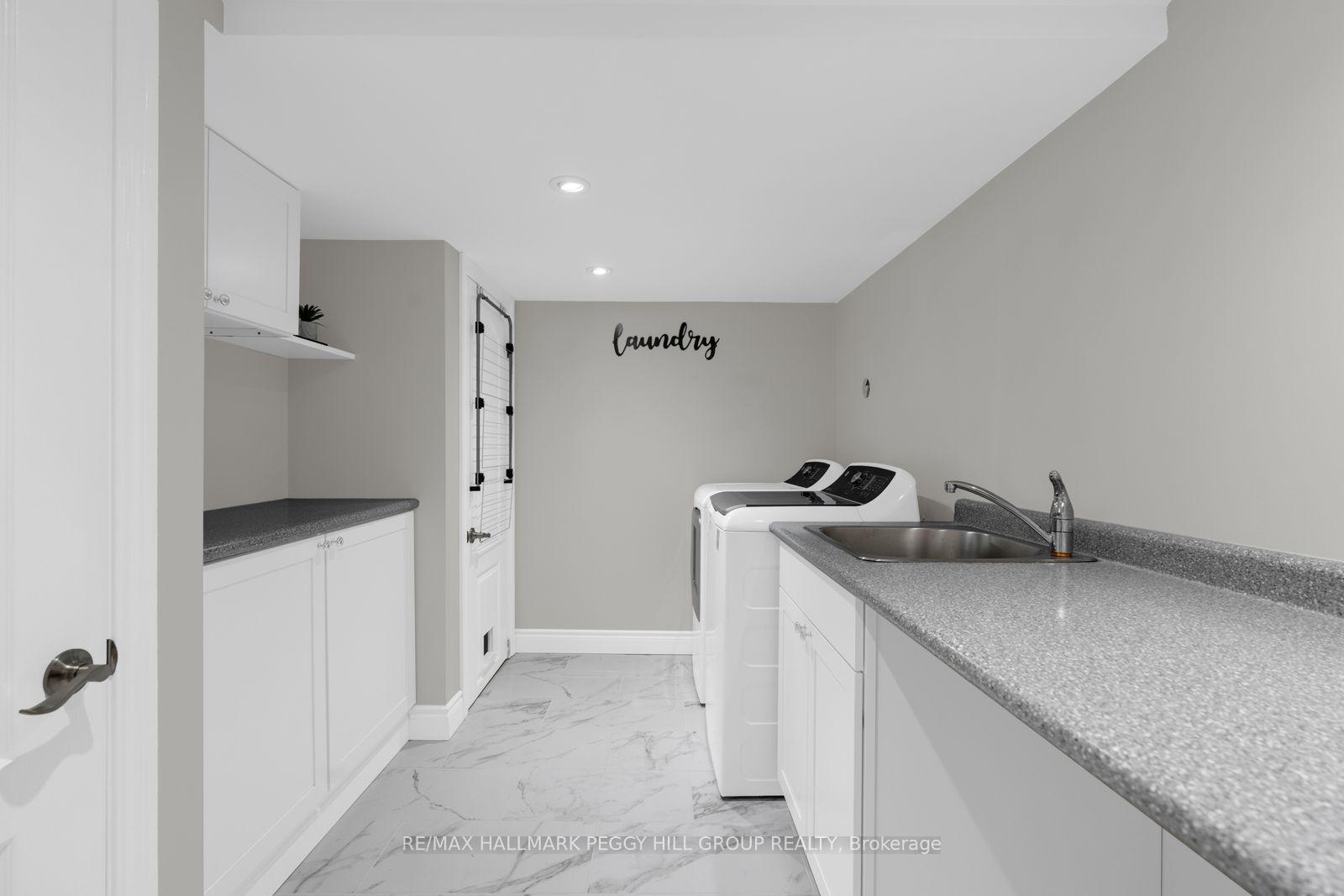 Photo 22 of 87 Cityview Circle, Barrie, Holly — HOMEH