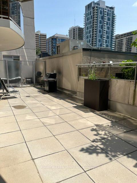 Photo 16 of Unit 203, 1430 Yonge Street, Toronto, Yonge-St. Clair — HOMEH