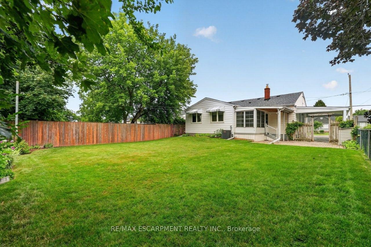 Photo 29 of 23 Lakeview Avenue, Grimsby, Grimsby Beach — HOMEH