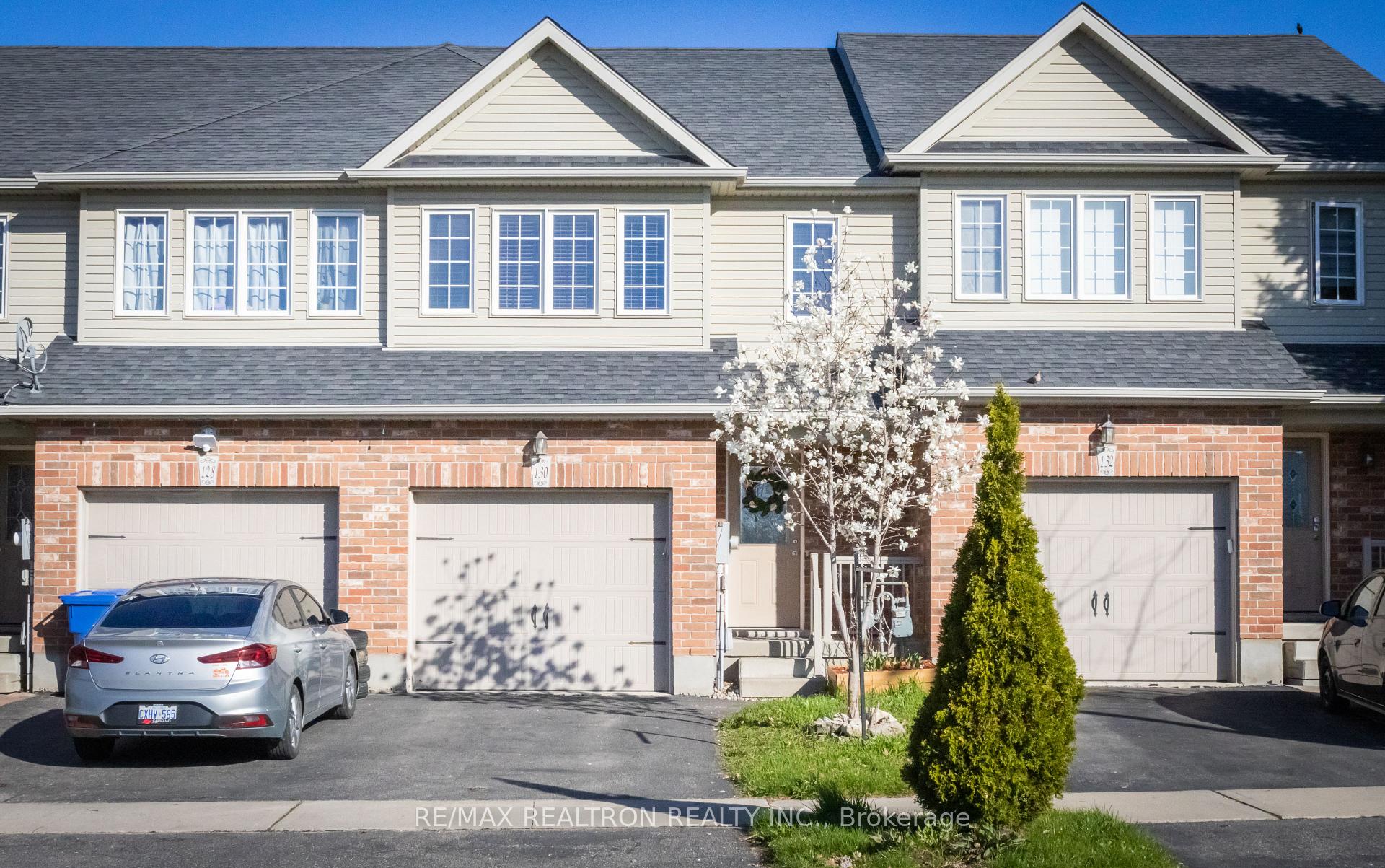 Photo 1 of 130 Simmonds Drive, Guelph, Victoria North — HOMEH