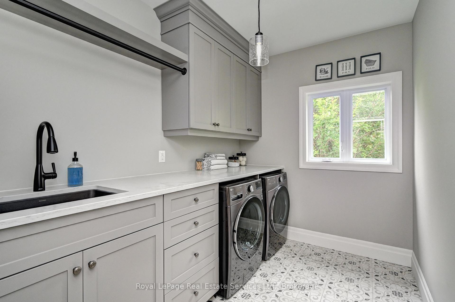Photo 37 of Unit 8, 450 Bridgeport Road, Kitchener, Bridgeport — HOMEH