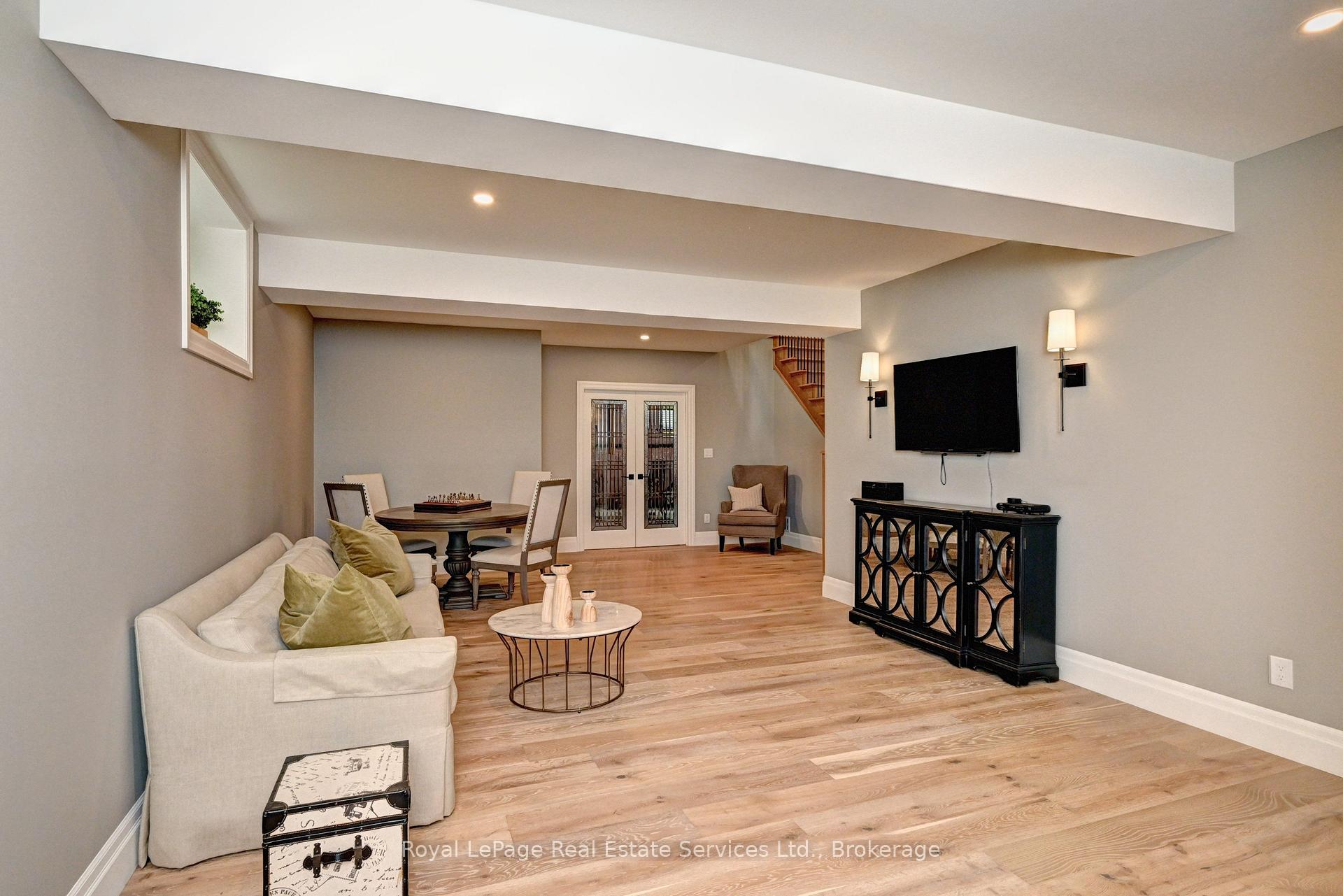 Photo 39 of Unit 8, 450 Bridgeport Road, Kitchener, Bridgeport — HOMEH