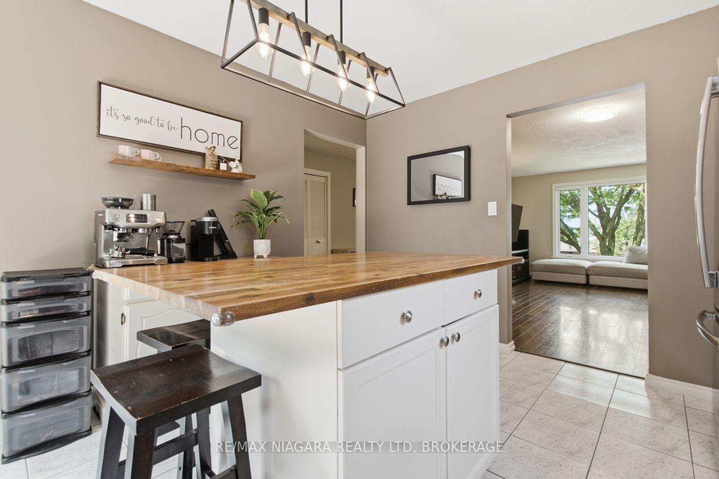 Photo 14 of 36 Hemlock Street, St. Catharines, Burleigh Hill — HOMEH