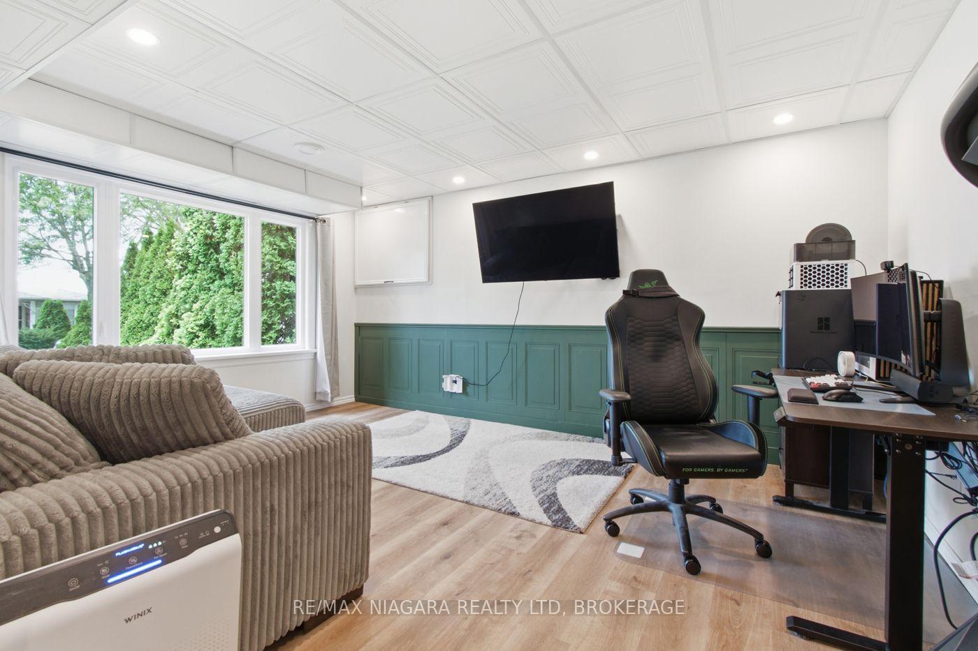 Photo 26 of 36 Hemlock Street, St. Catharines, Burleigh Hill — HOMEH