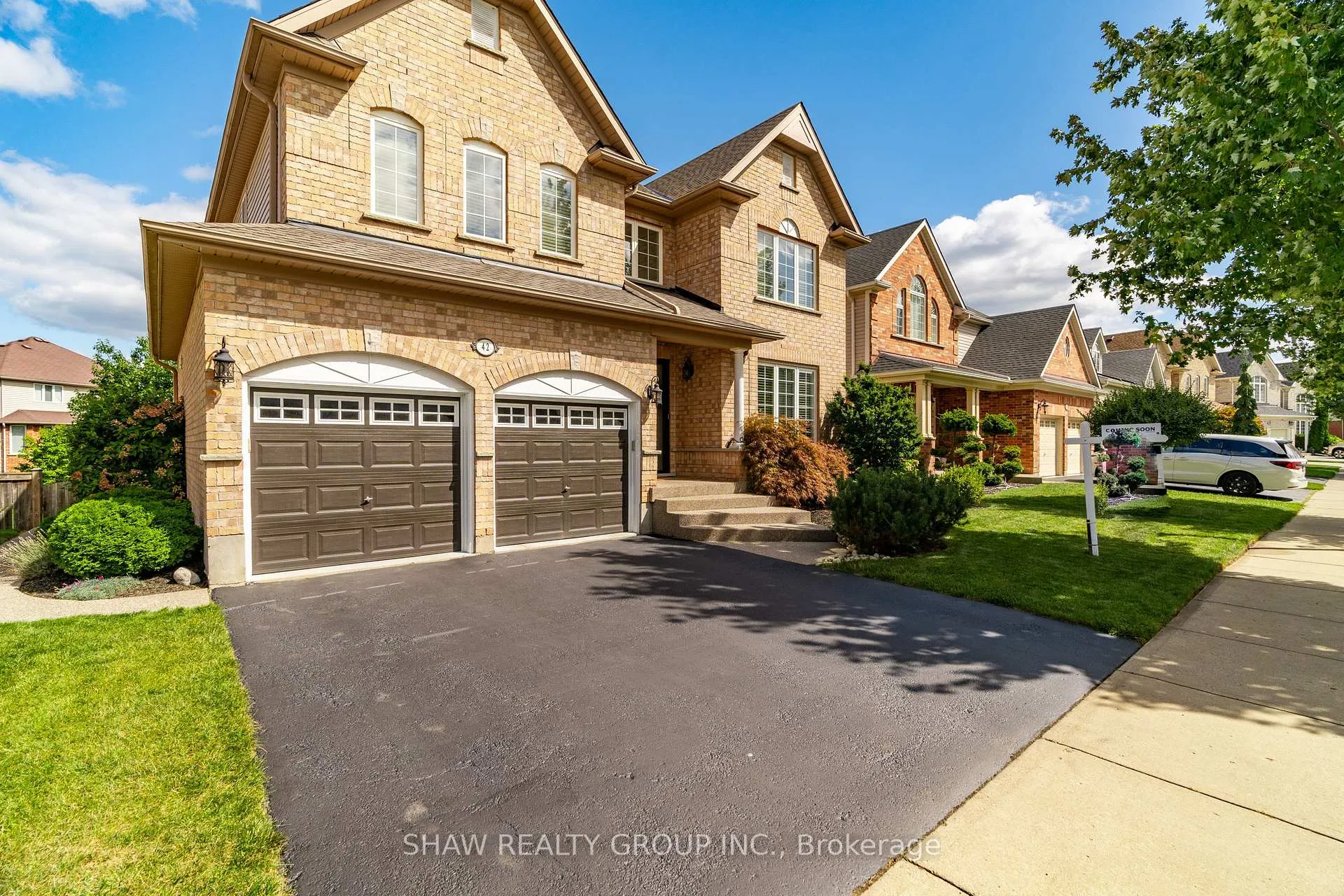 Photo 2 of 42 Grasswood Street, Kitchener — HOMEH