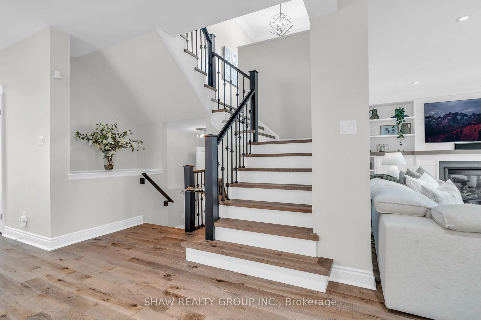 Photo 27 of 42 Grasswood Street, Kitchener — HOMEH