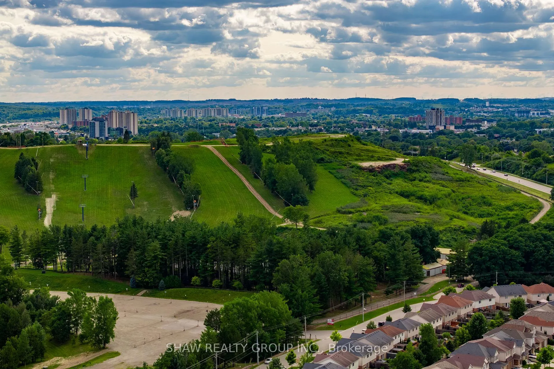 Photo 37 of 42 Grasswood Street, Kitchener — HOMEH