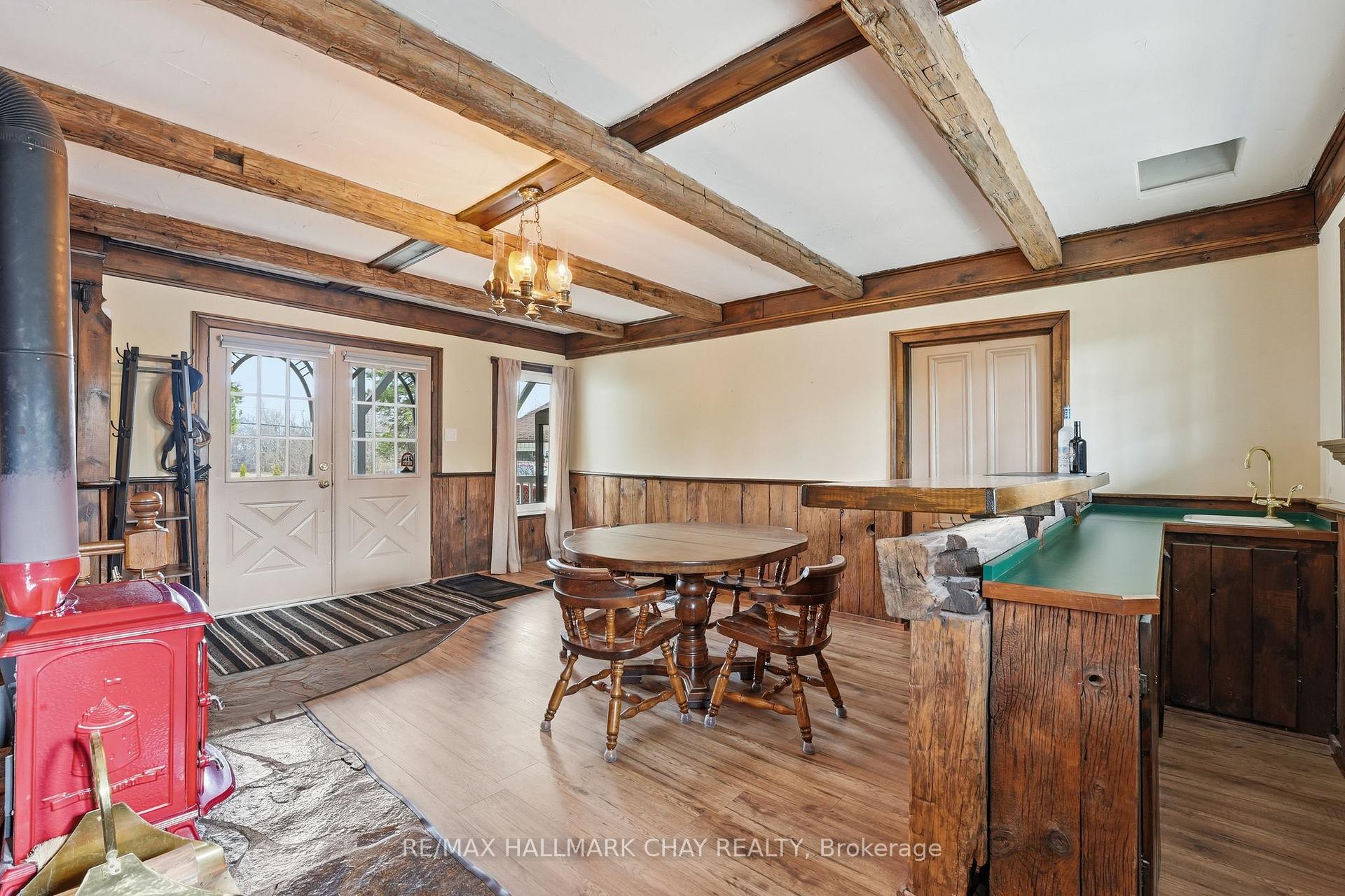 Photo 17 of 115 Doran Road, Springwater, Midhurst — HOMEH