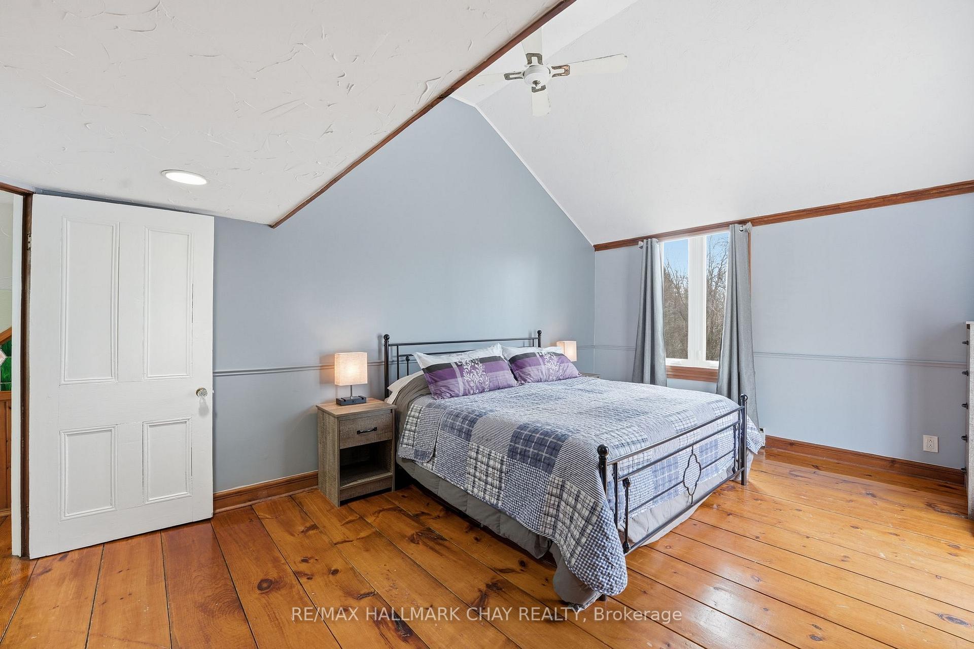 Photo 19 of 115 Doran Road, Springwater, Midhurst — HOMEH