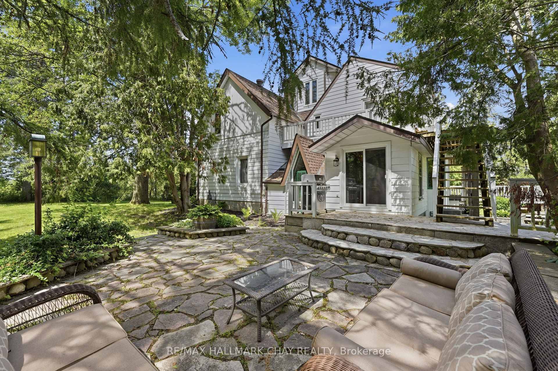 Photo 30 of 115 Doran Road, Springwater, Midhurst — HOMEH