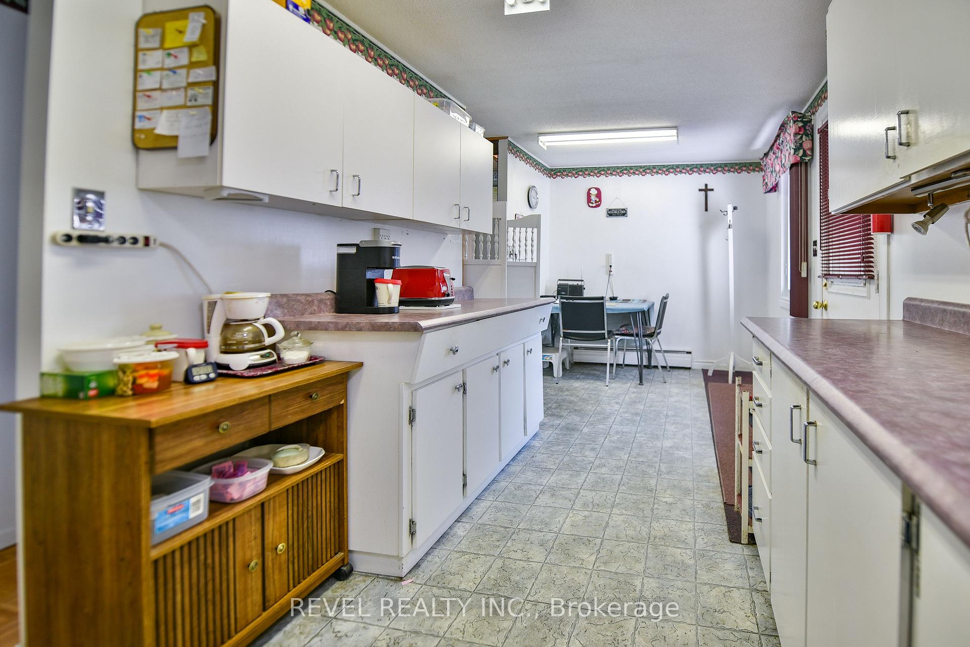 Photo 13 of 170 Fourth Avenue, Timmins, SCH - Gold Centre — HOMEH