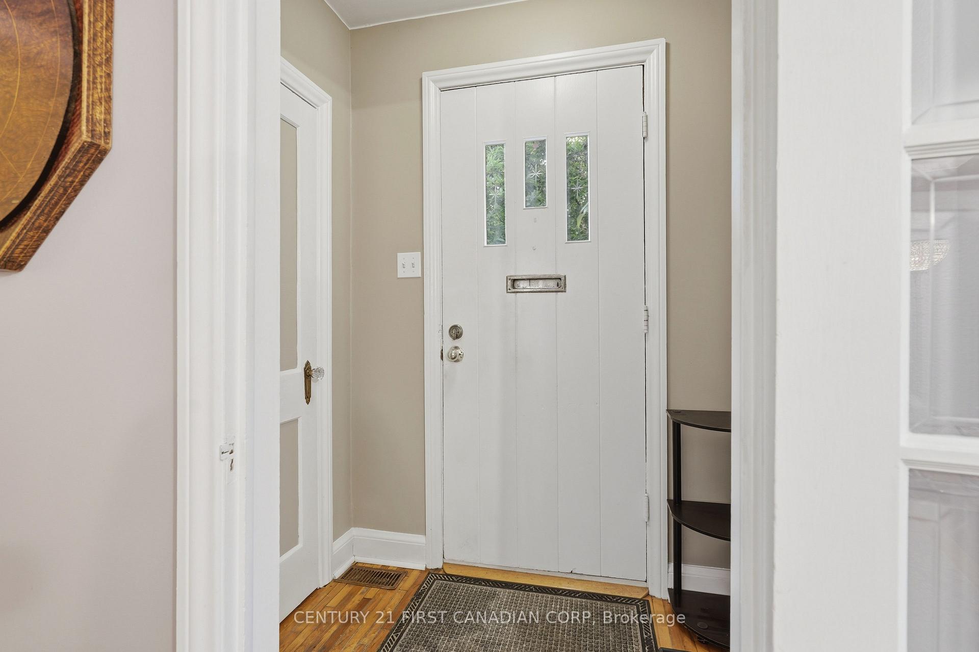 Photo 6 of Unit 110, 110 Emery Street E, London, South F — HOMEH