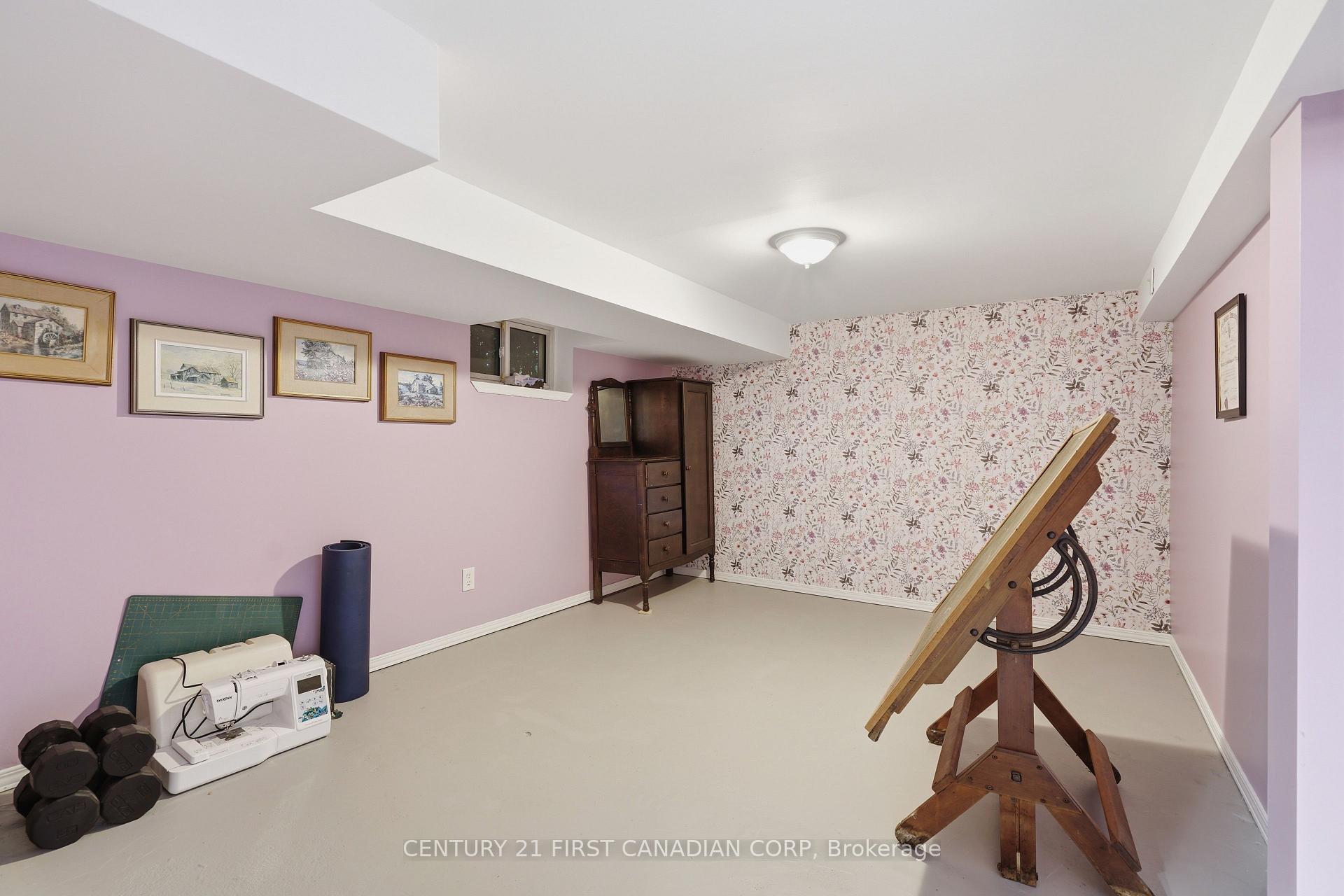 Photo 25 of Unit 110, 110 Emery Street E, London, South F — HOMEH