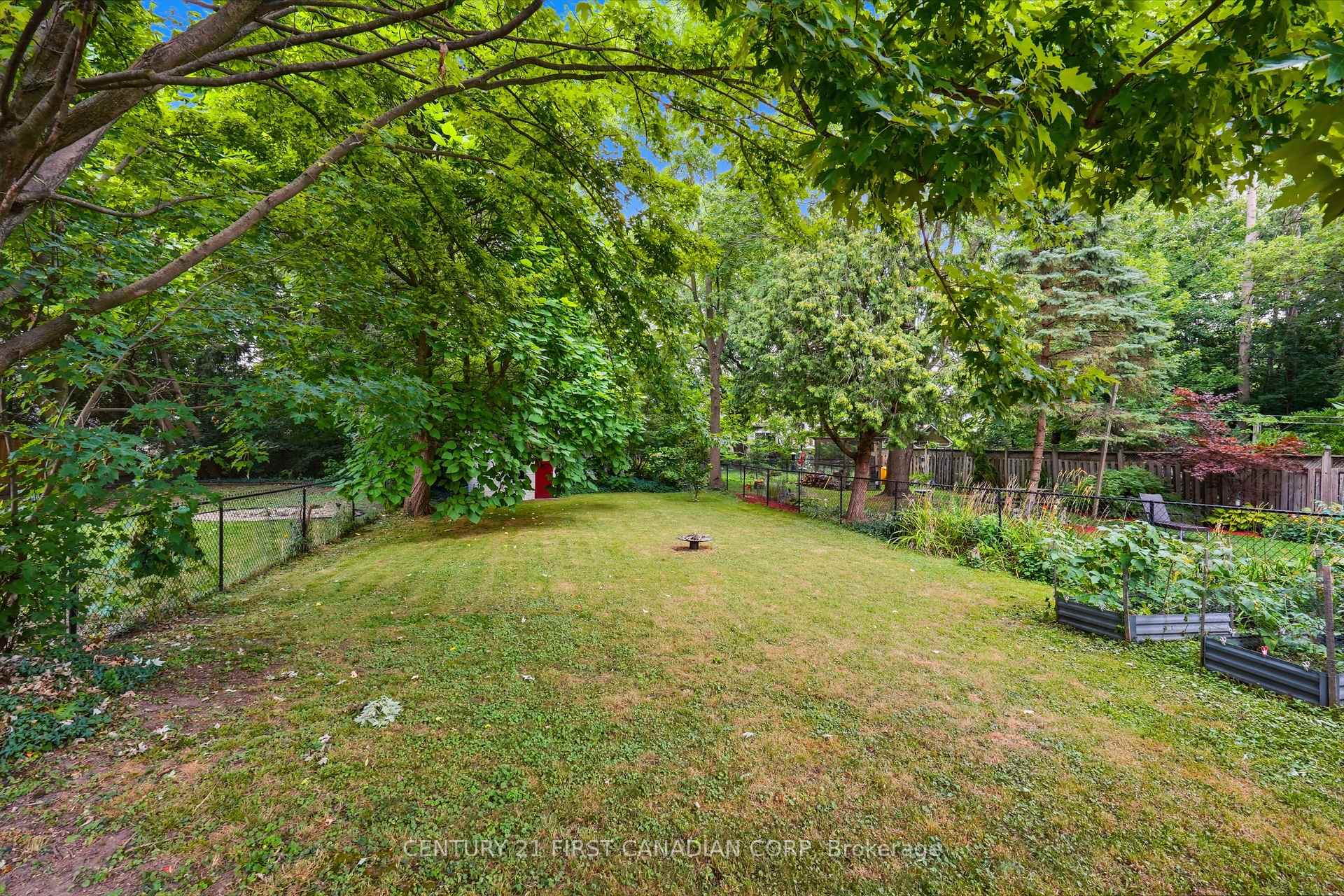 Photo 39 of Unit 110, 110 Emery Street E, London, South F — HOMEH