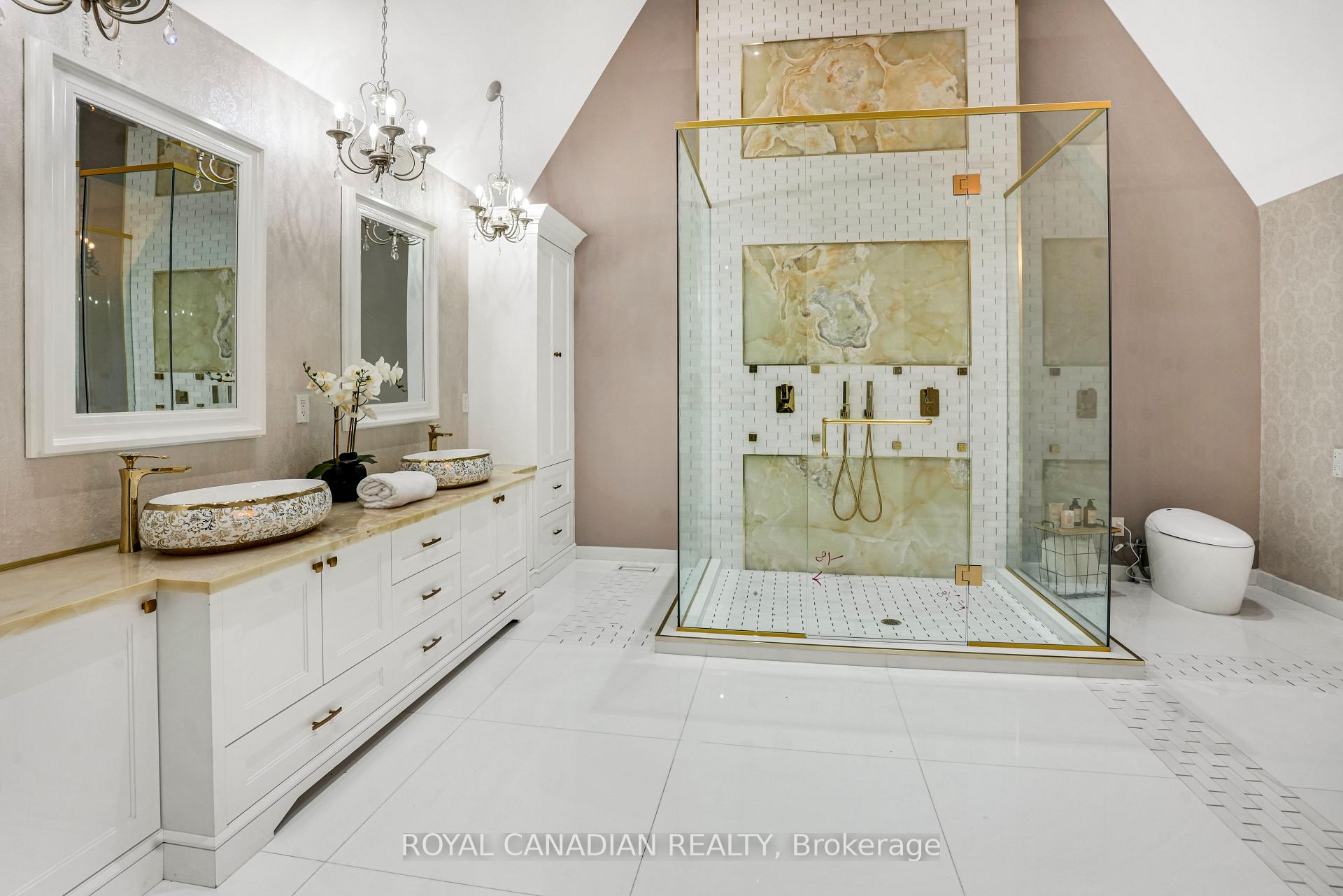 Photo 21 of 15 Glenview Heights Lane, King, Rural King — HOMEH