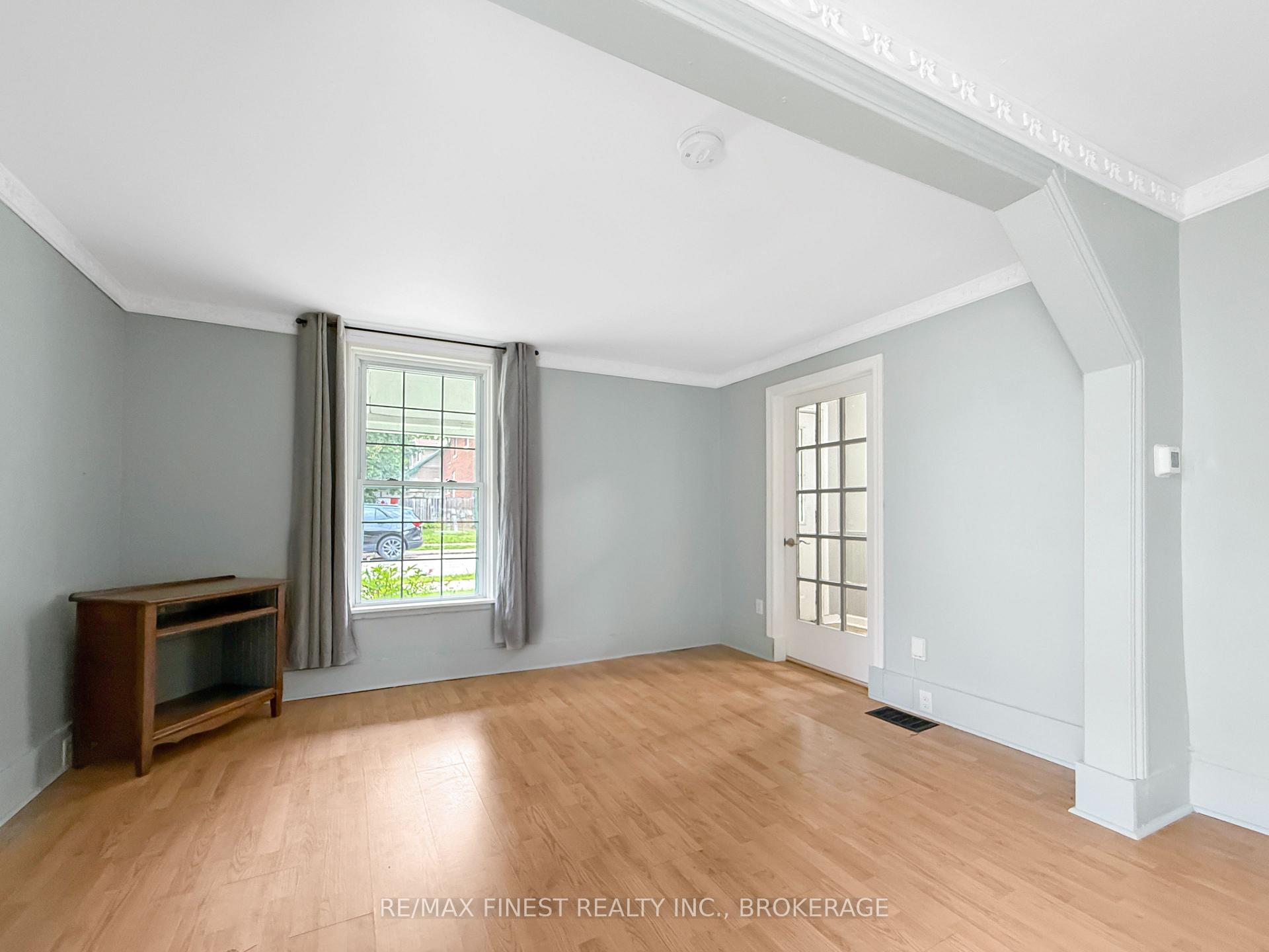 Photo 7 of 215 Brock Street, Gananoque, Gananoque — HOMEH