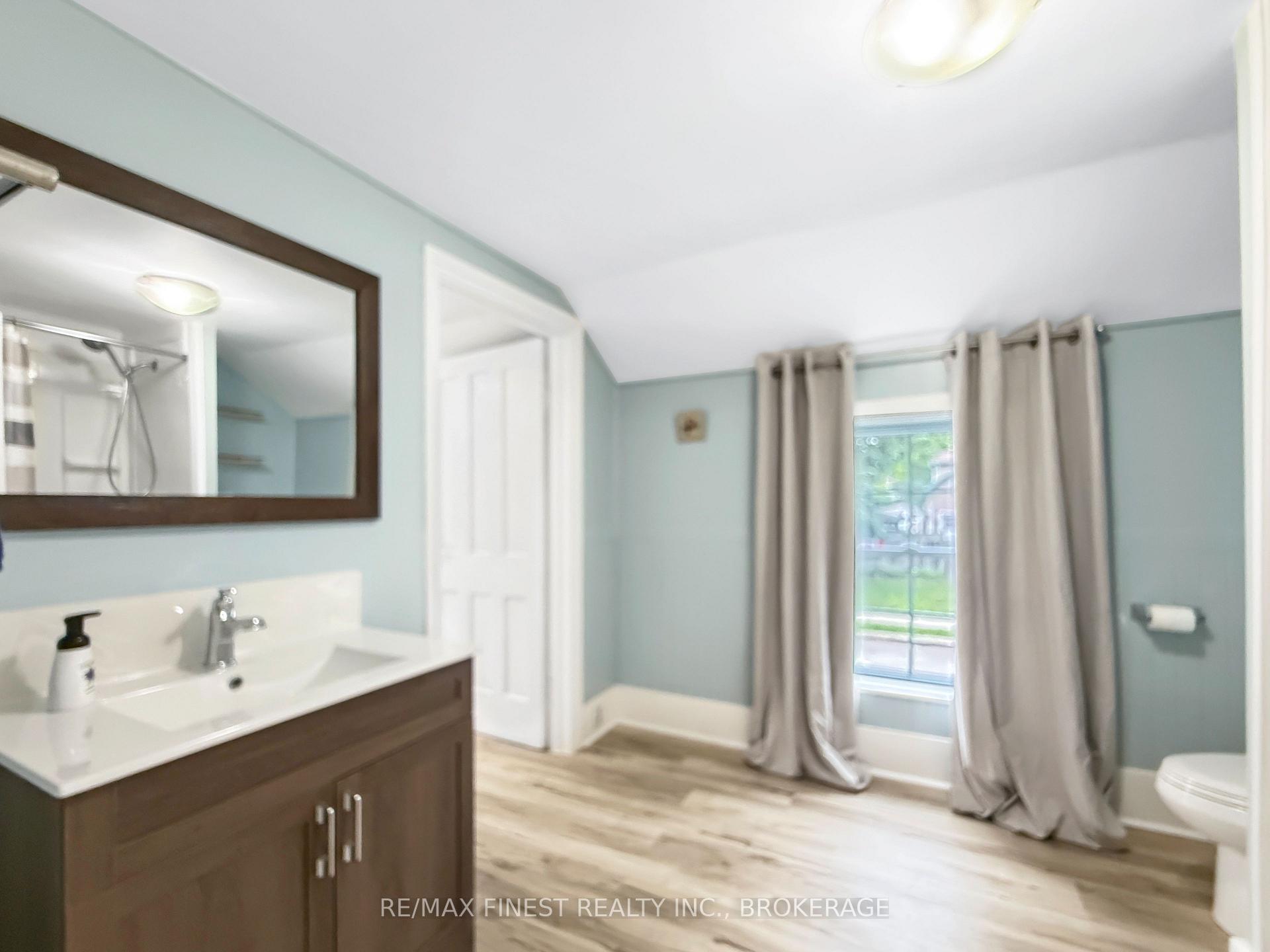 Photo 19 of 215 Brock Street, Gananoque, Gananoque — HOMEH