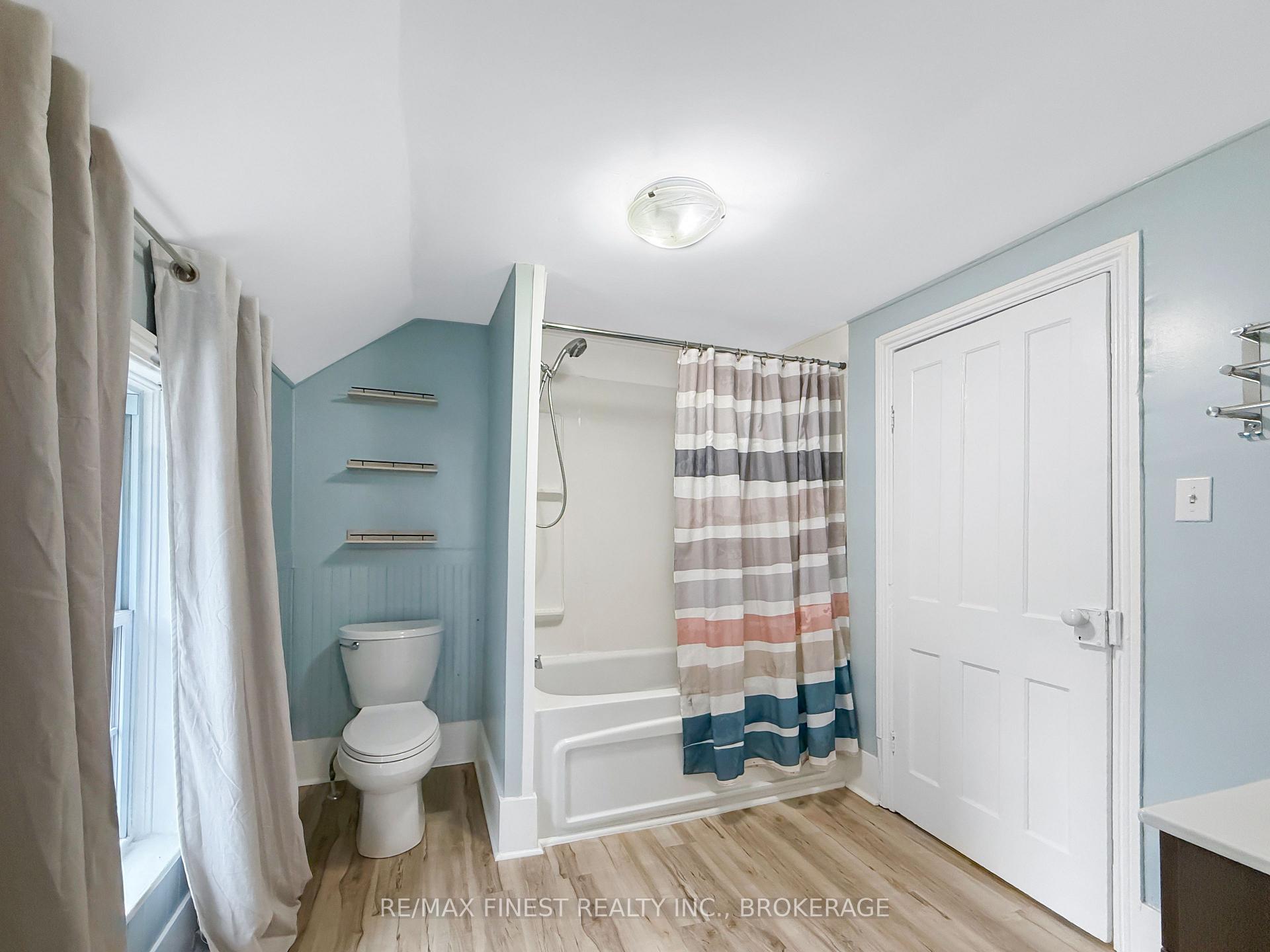 Photo 20 of 215 Brock Street, Gananoque, Gananoque — HOMEH