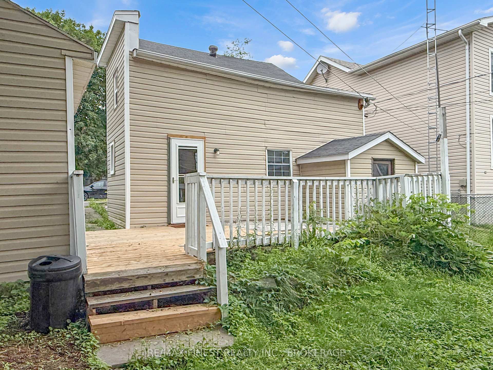 Photo 39 of 215 Brock Street, Gananoque, Gananoque — HOMEH